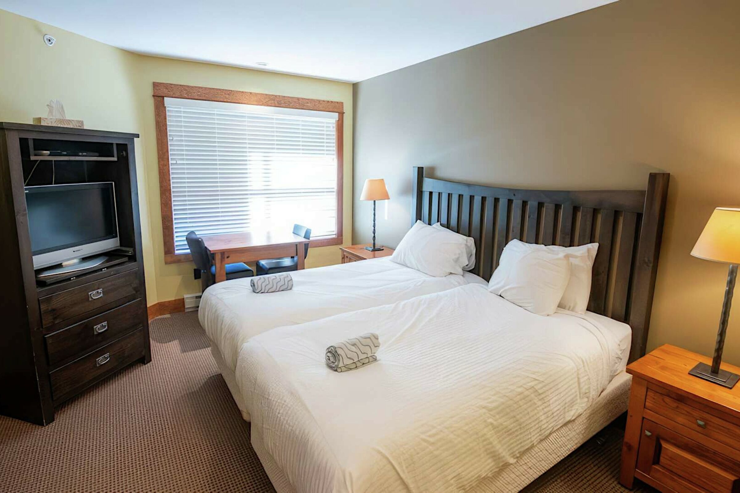 643 - Bedroom