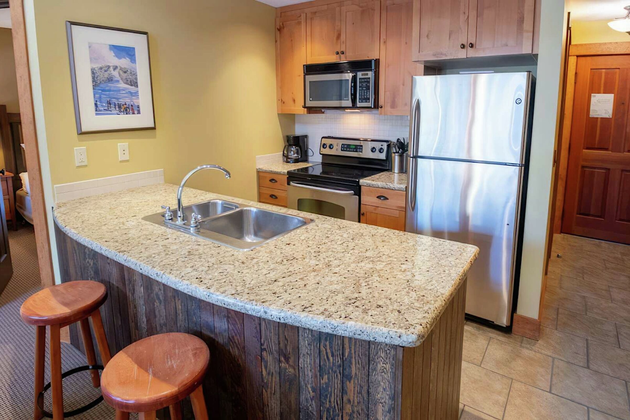 645 - Kitchen