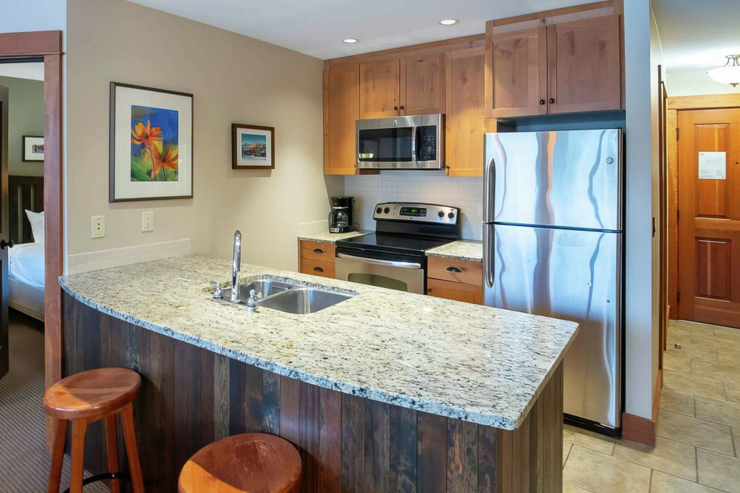 647 - Kitchen