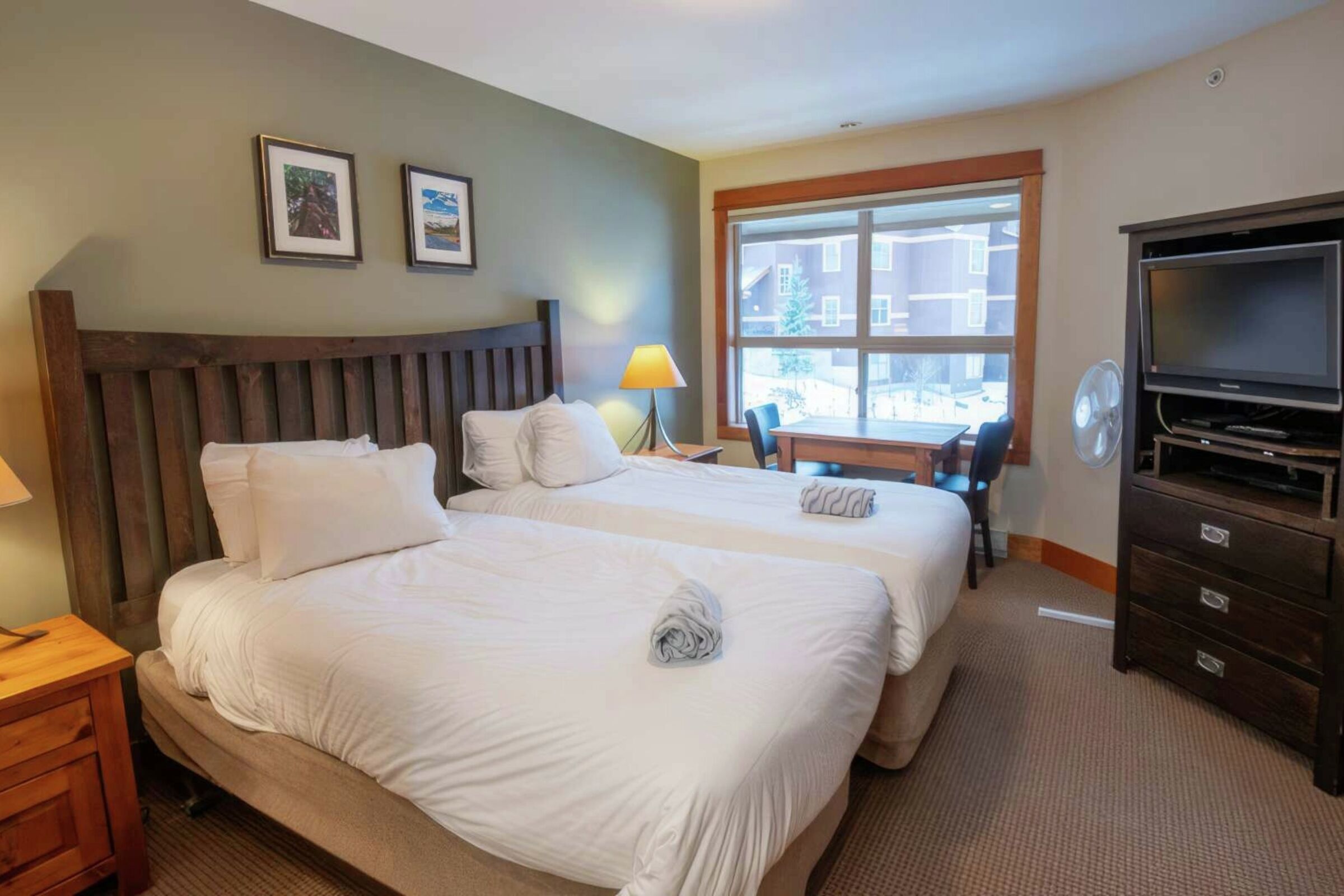 647 - Bedroom