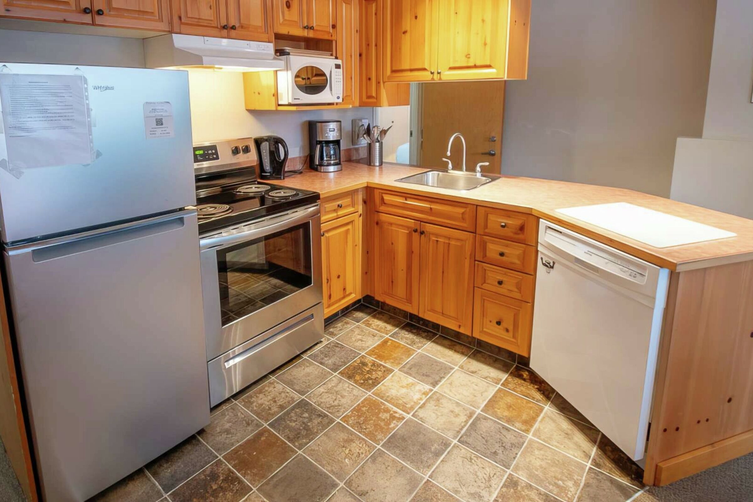 306 - Kitchen