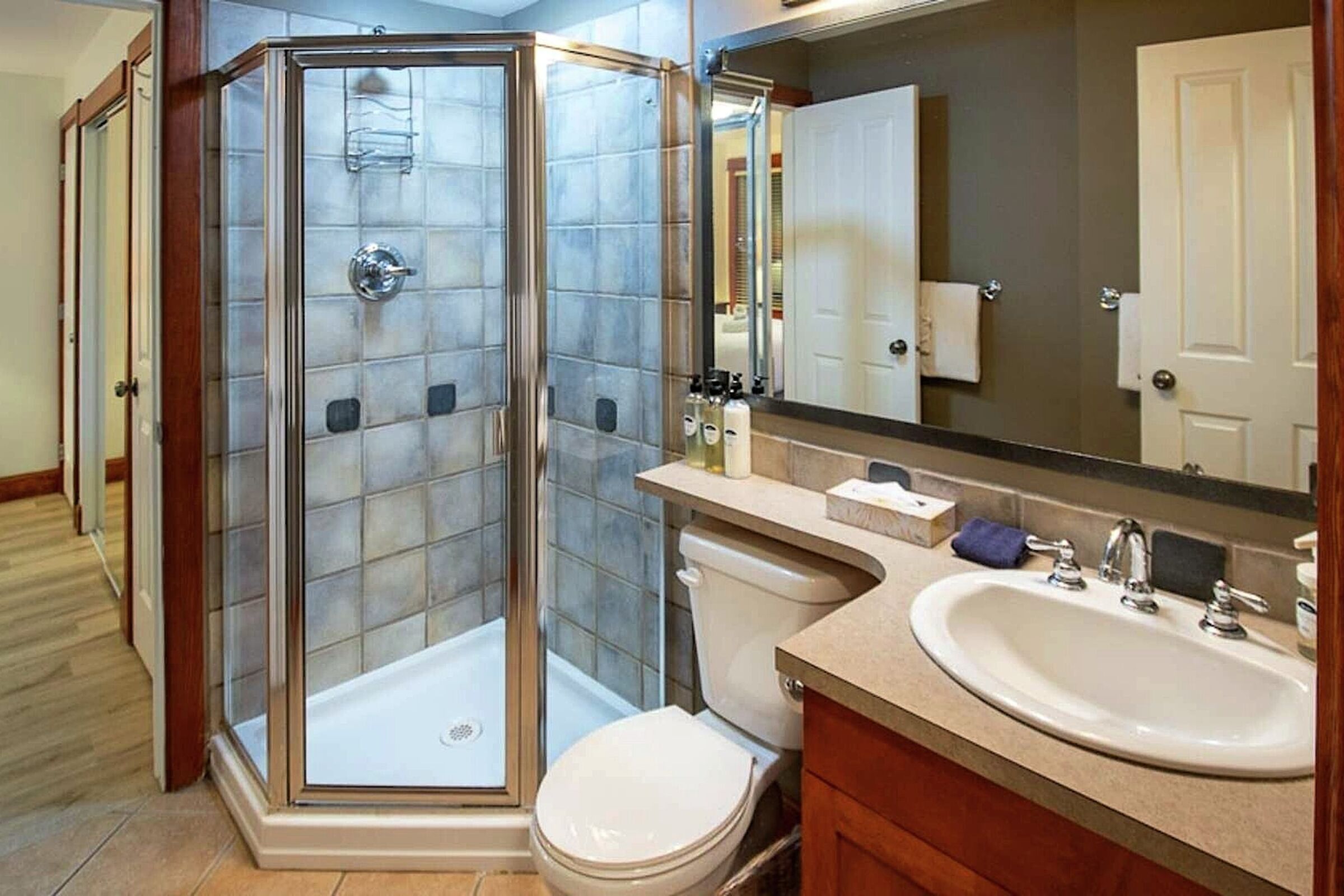 Master Ensuite Bathroom