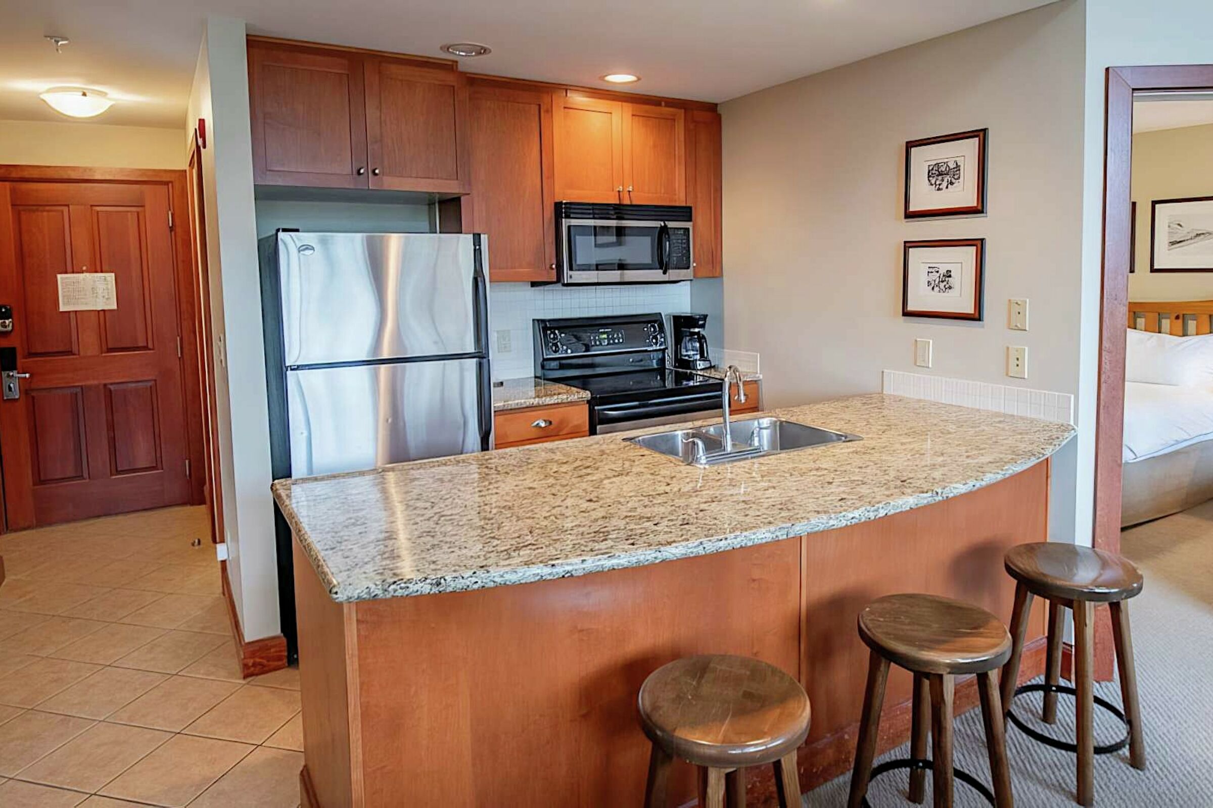 544 - Kitchen