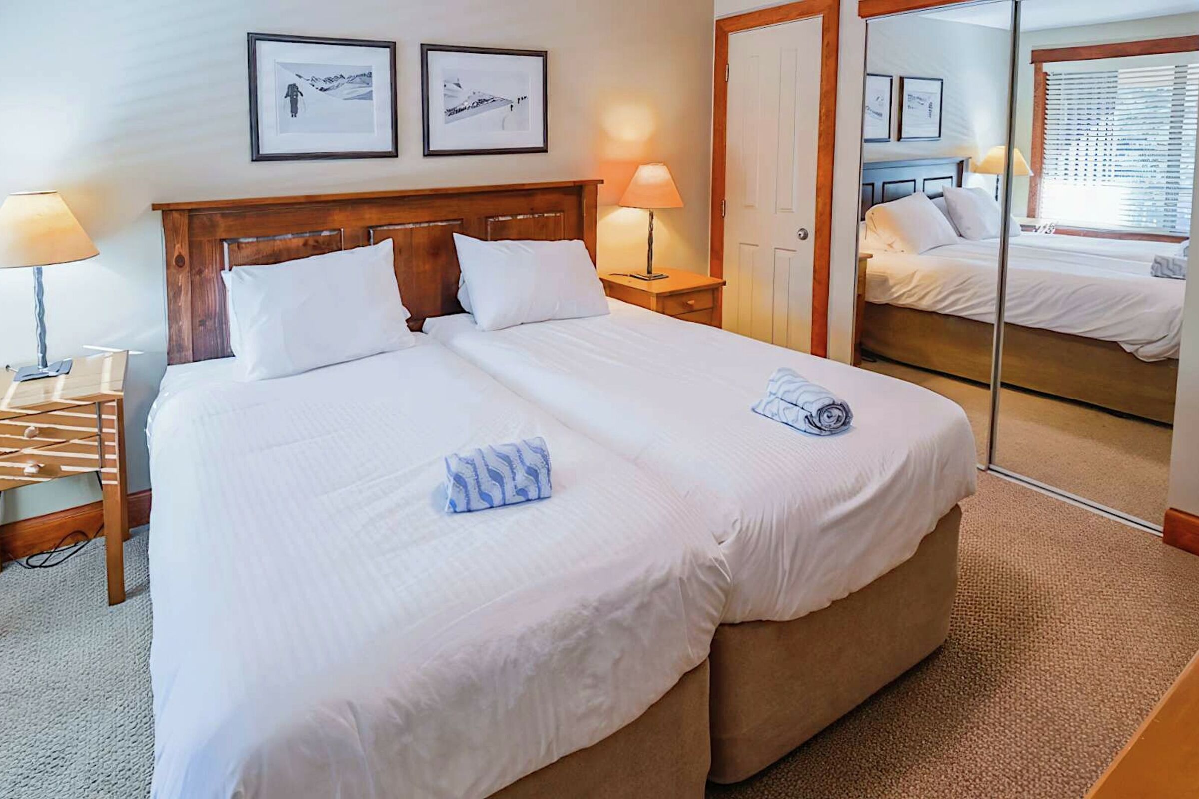 545 - Bedroom