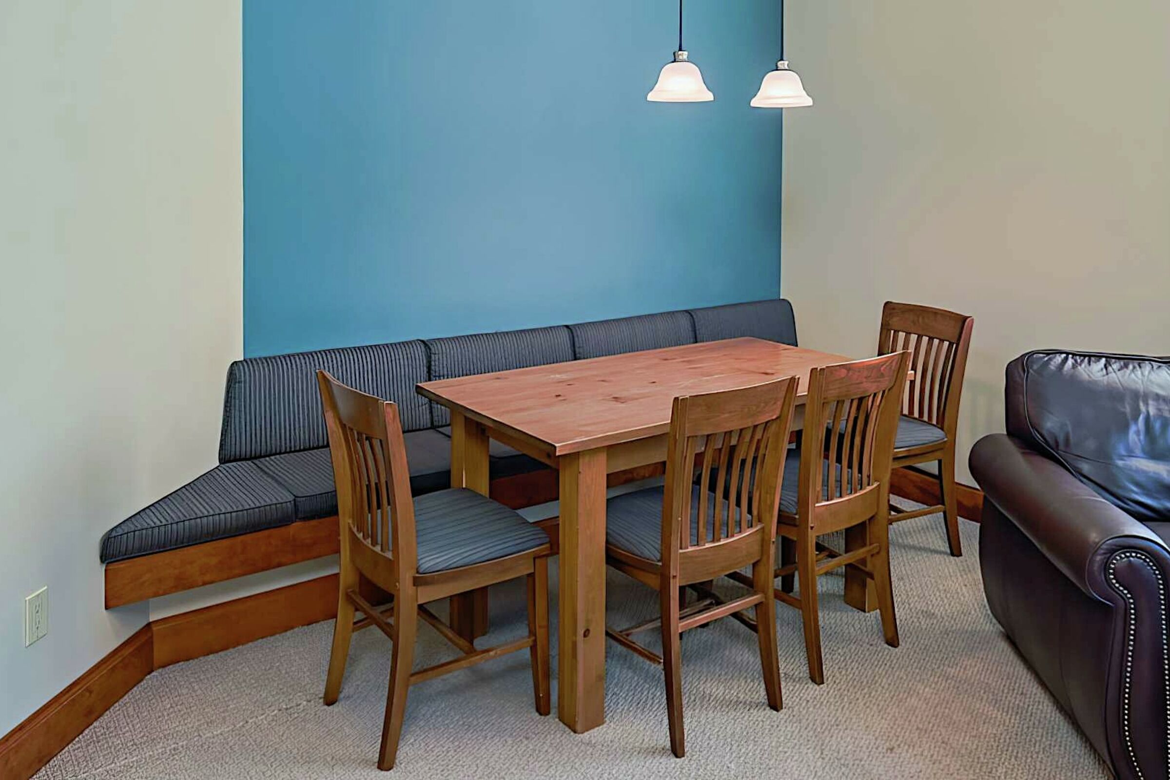 545 - Dining Room
