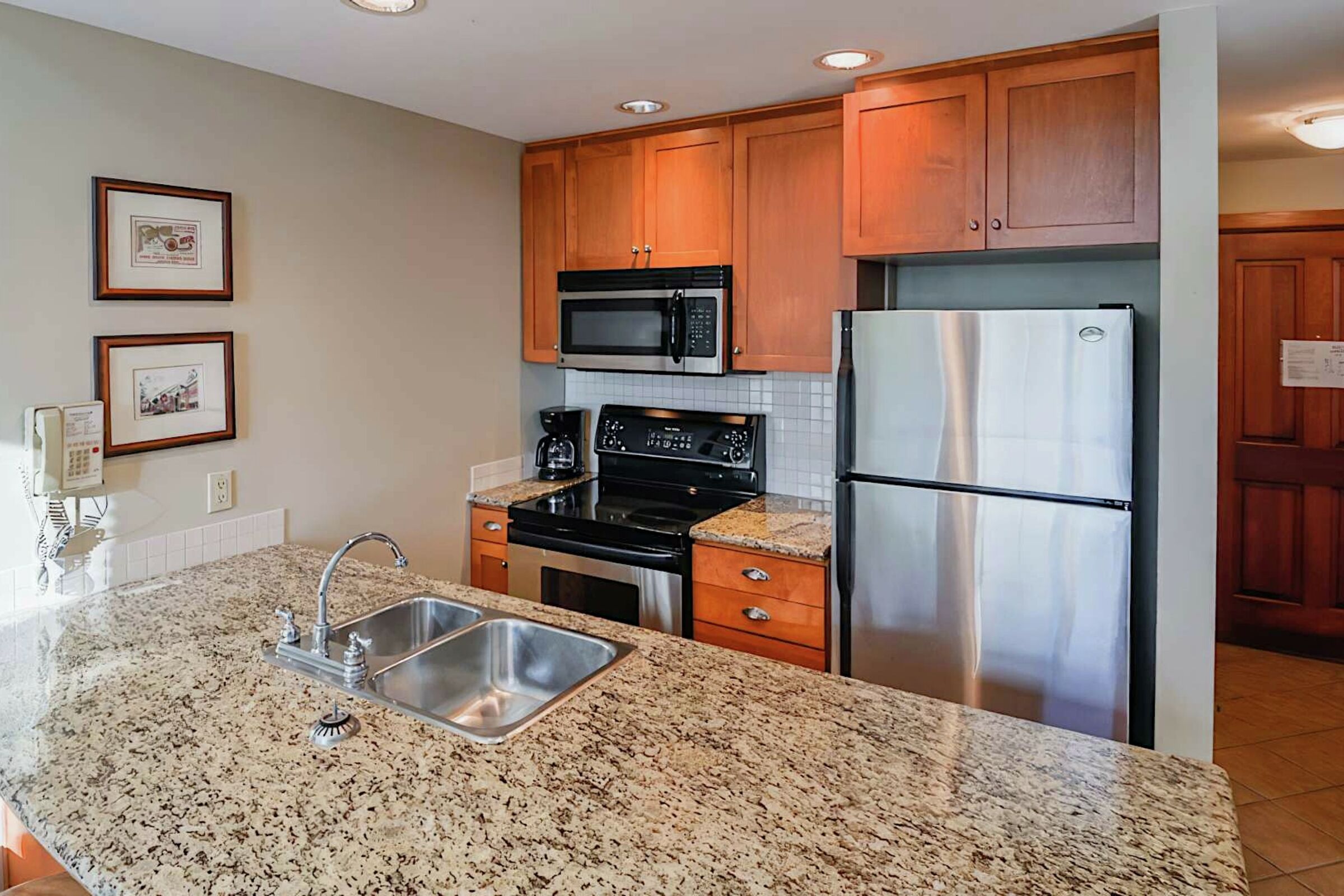 545 - Kitchen