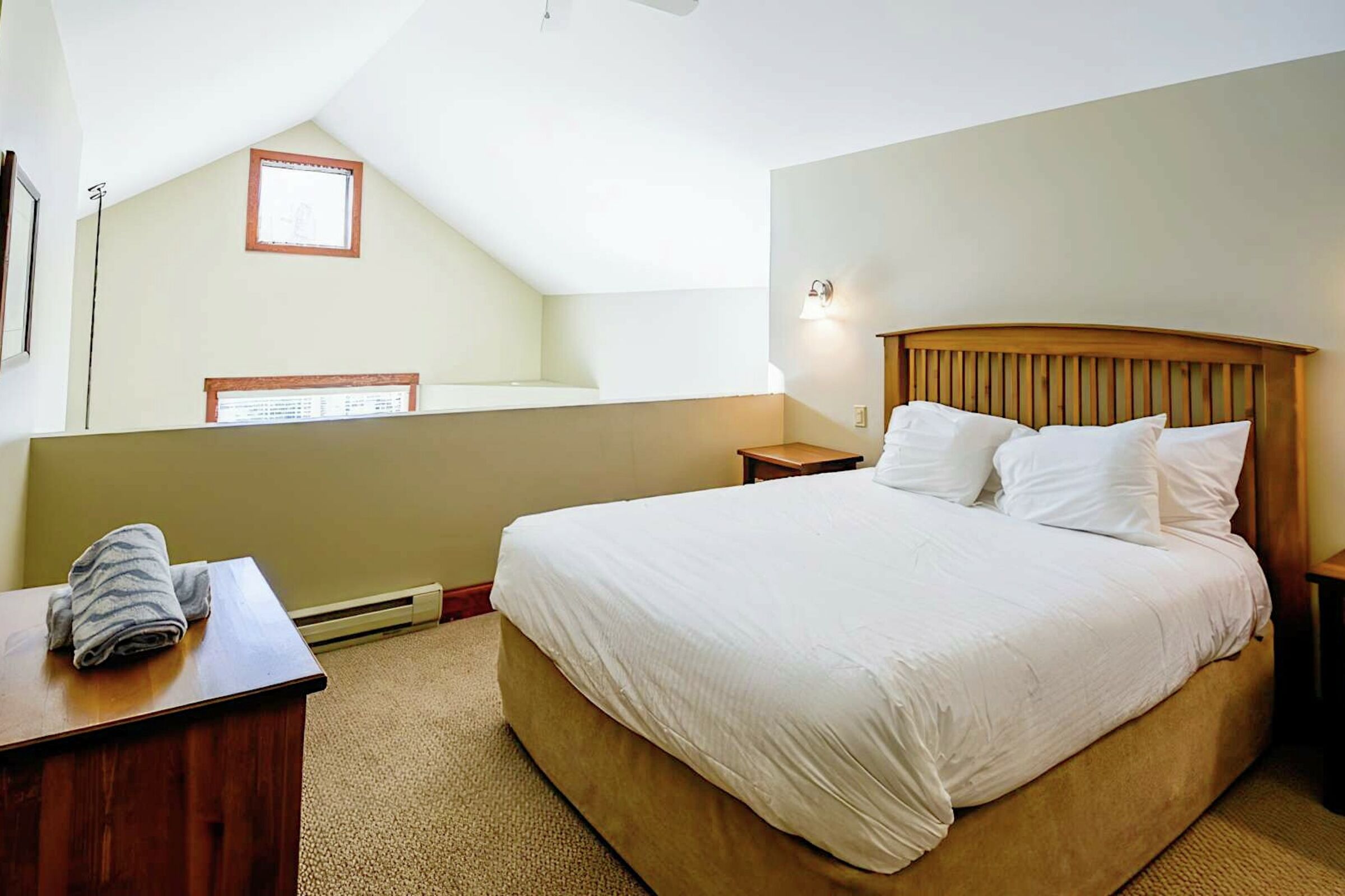 545 - Loft Bedroom
