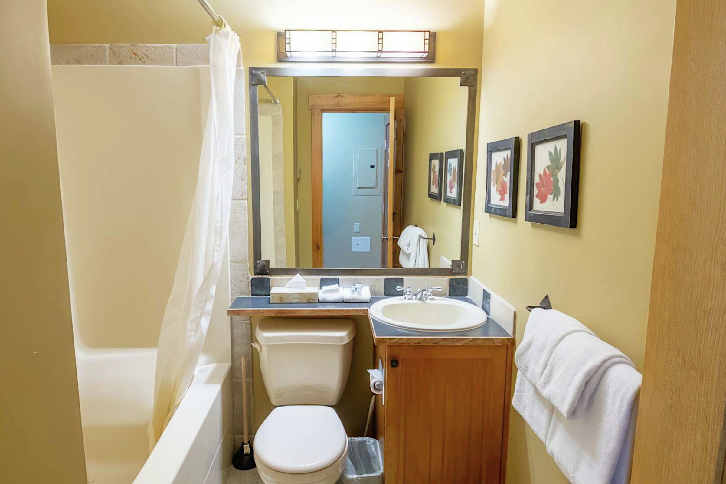 Studio Bathroom