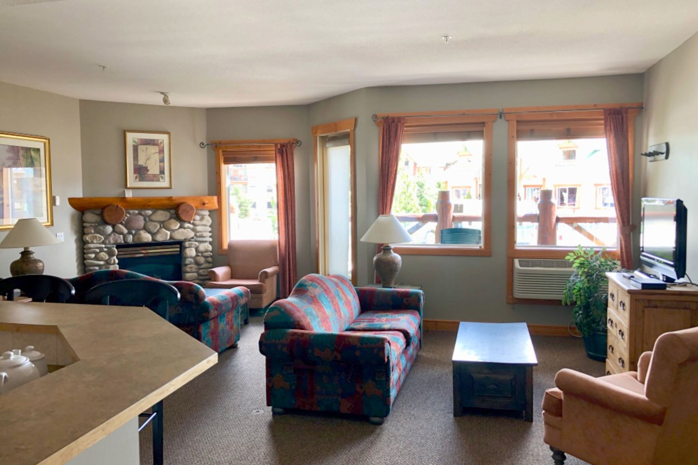 One Bedroom Living Room