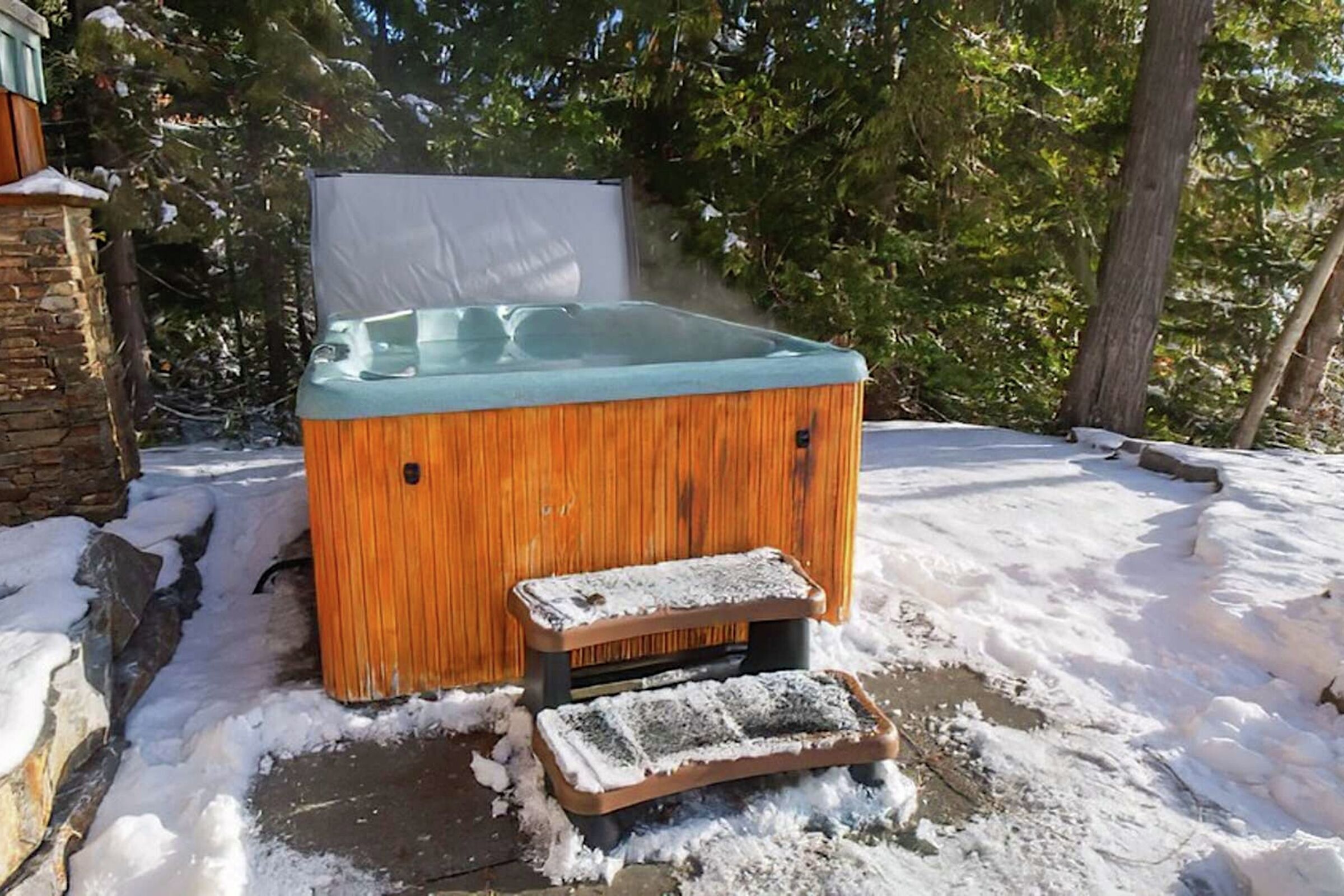 Outdoor Hot Tub