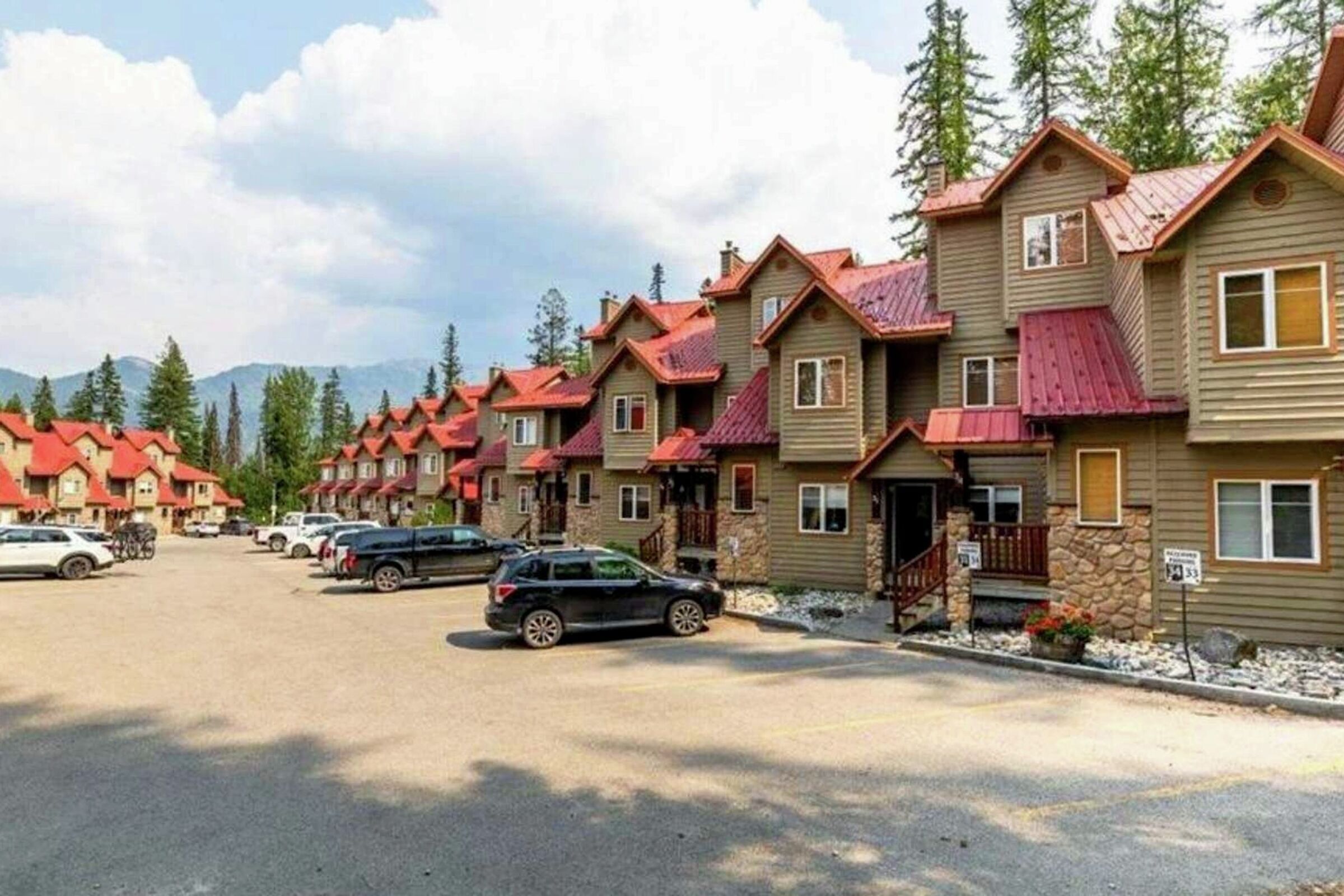 Stone Creek Chalets