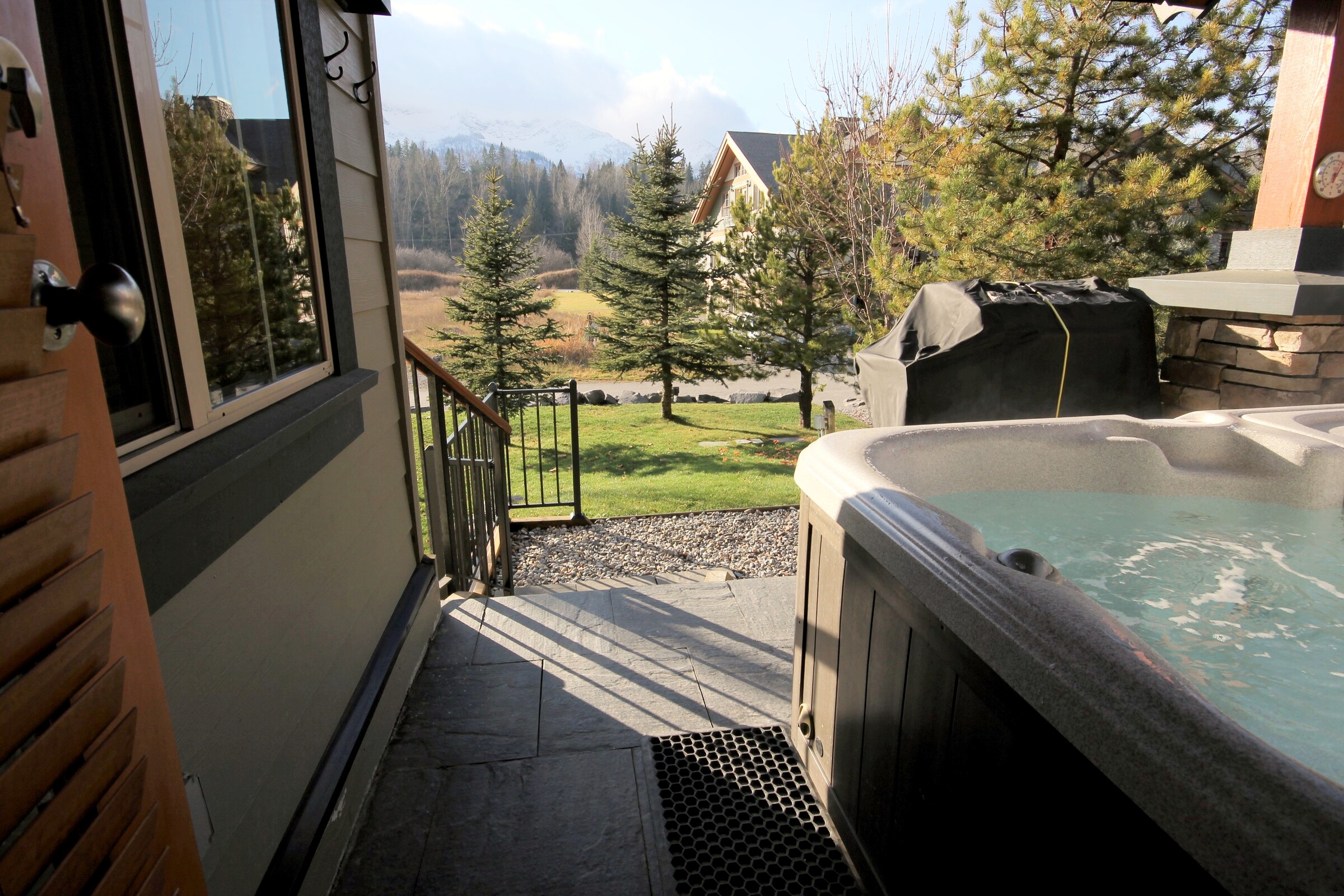 Outdoor Hot Tub