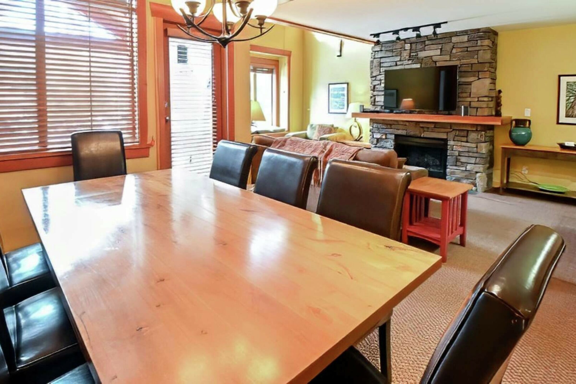 Bear #45-102 - Dining Room