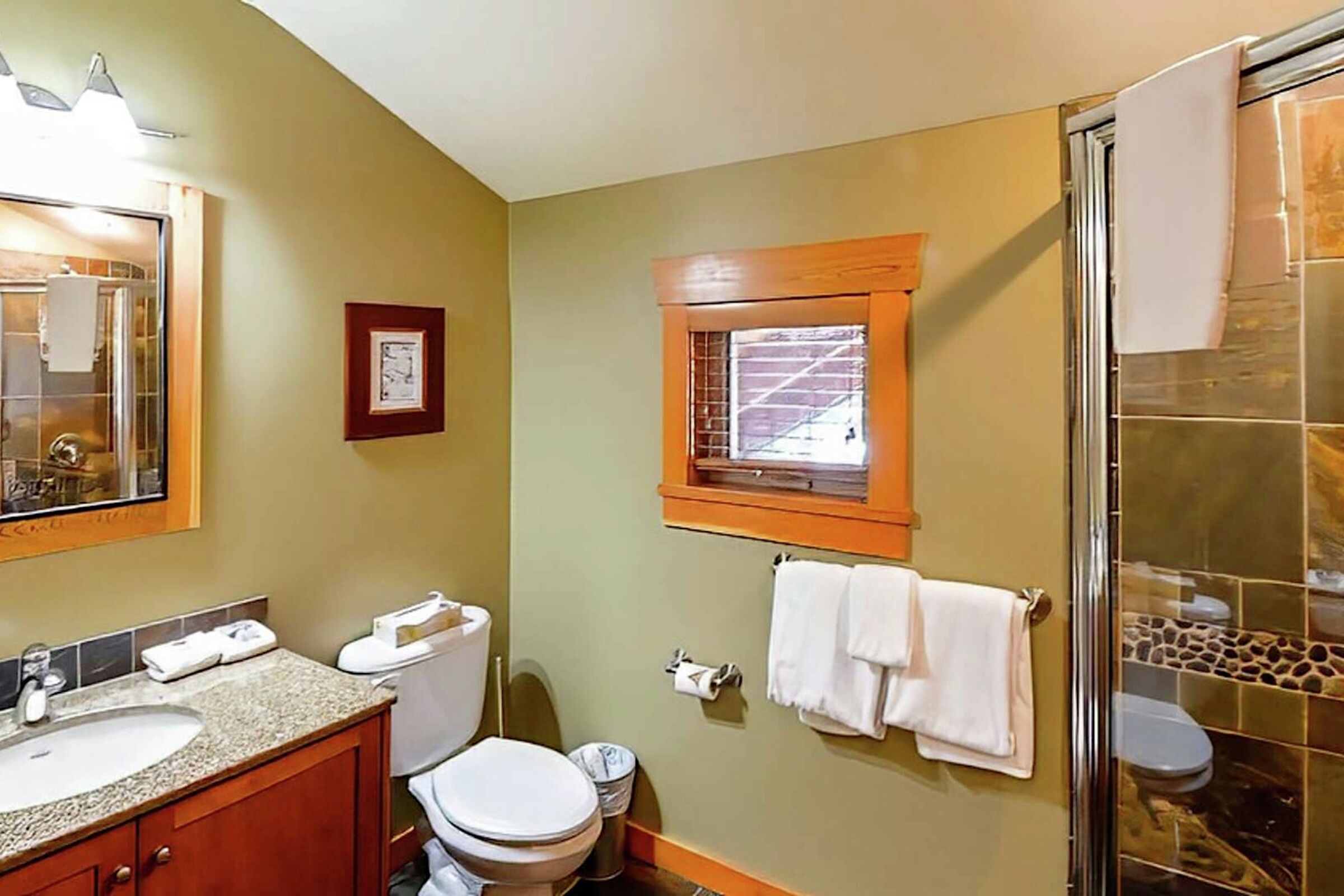 Master Ensuite Bathroom