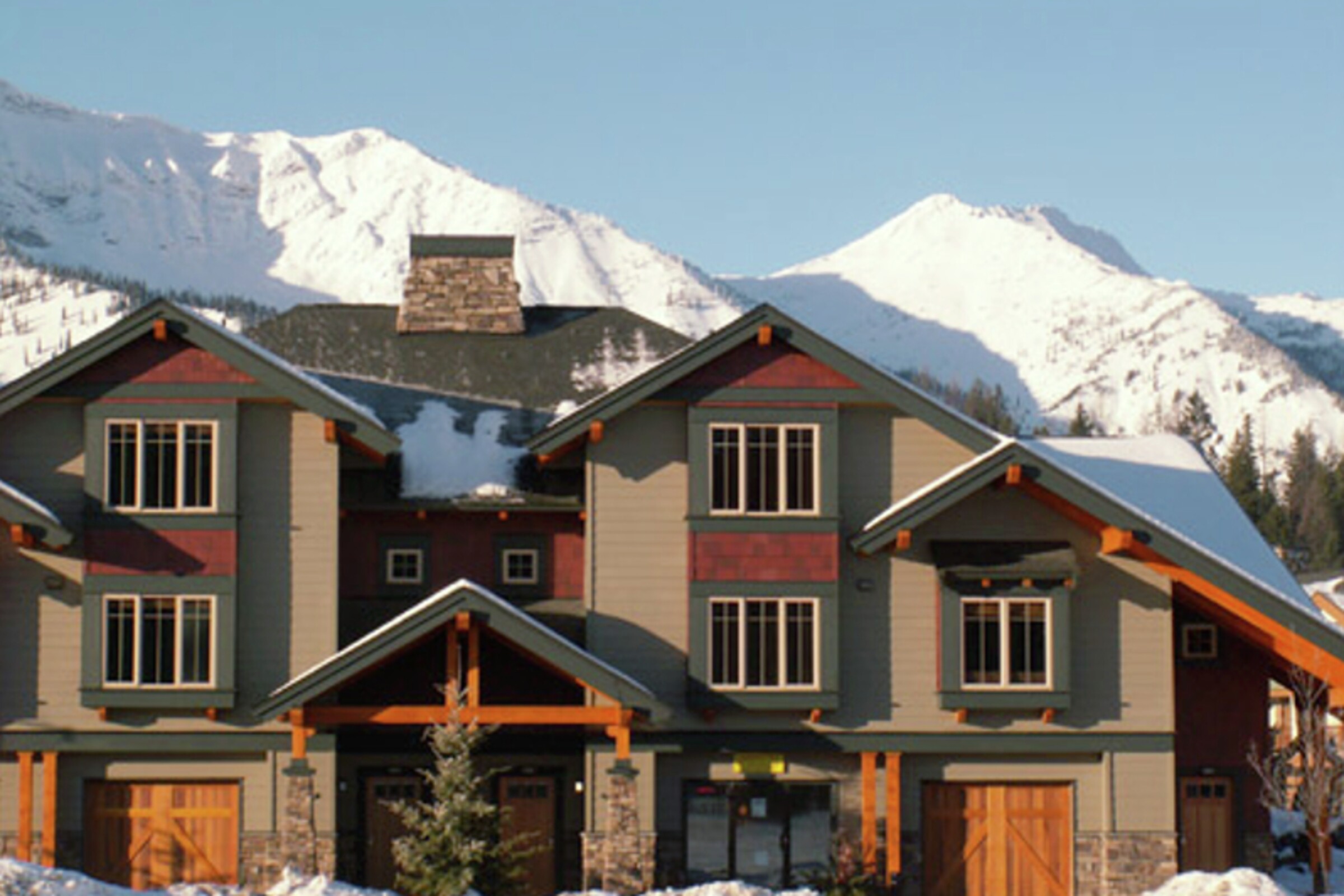Pinnacle Ridge