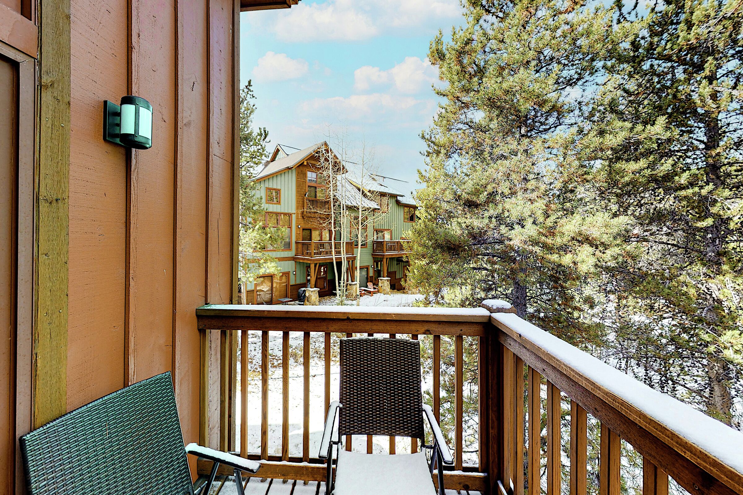 #1858 - Ski or not to Ski - Balcony