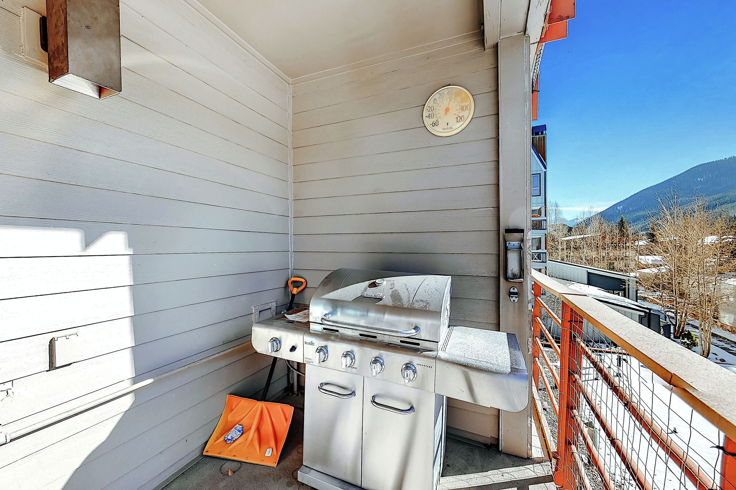 Balcony with BBQ