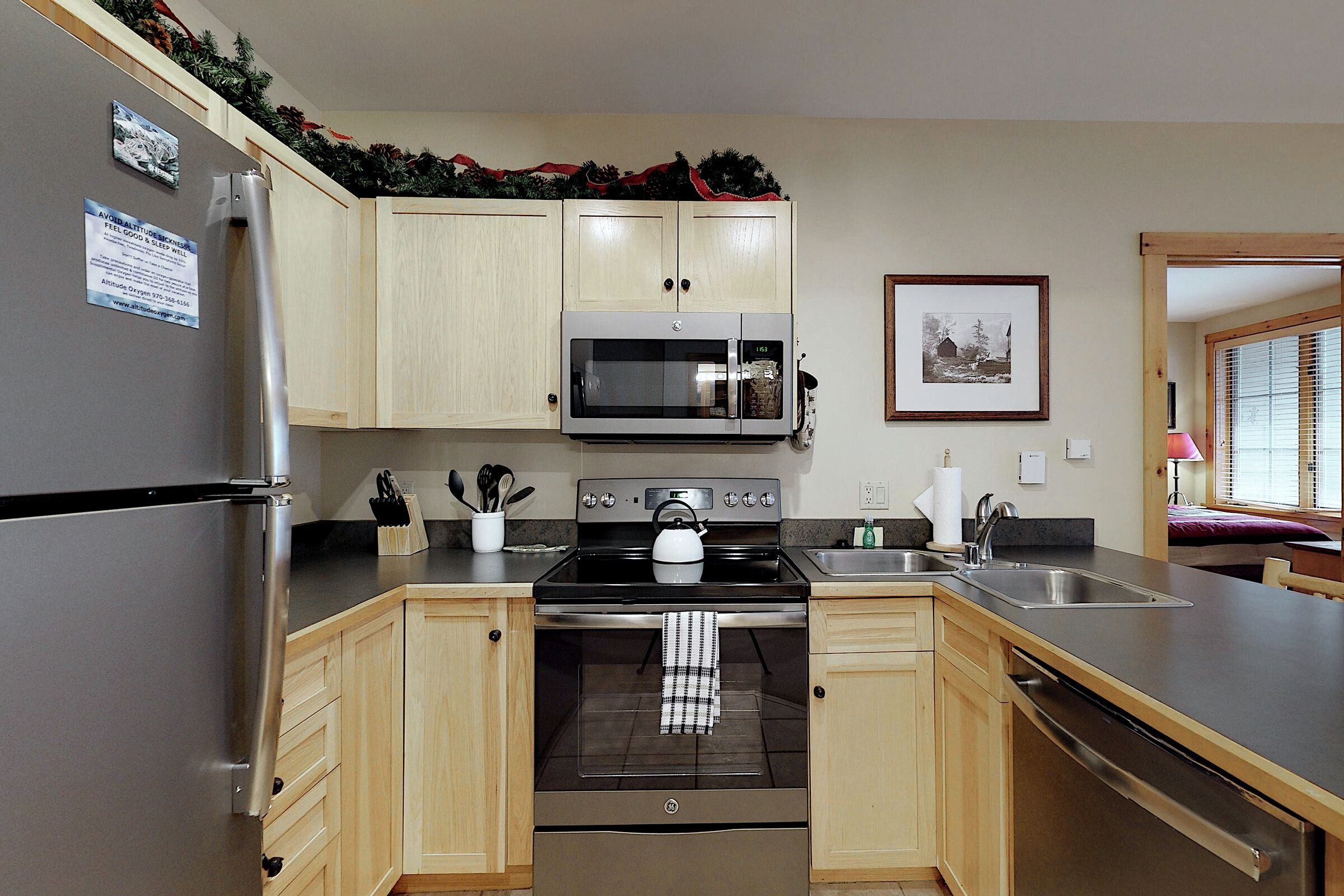 #8490 - Kitchen