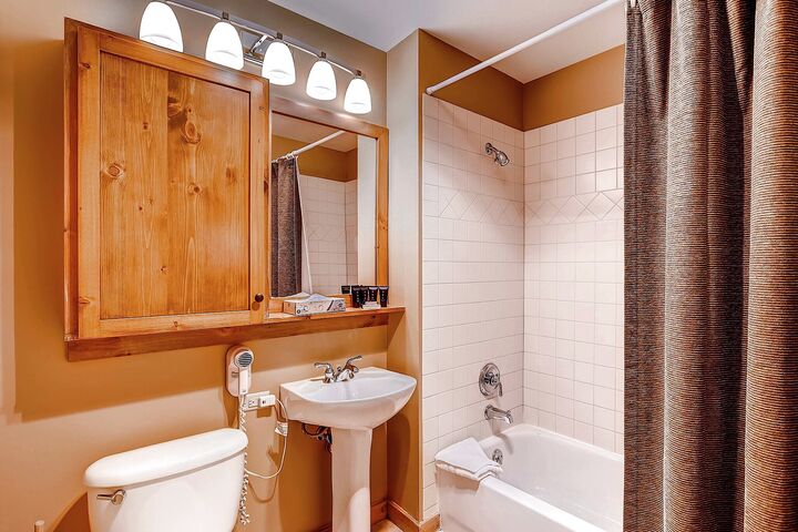 2 Bdrm - Bathroom