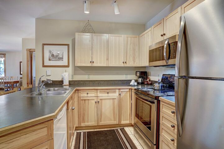 3 Bdrm - Kitchen