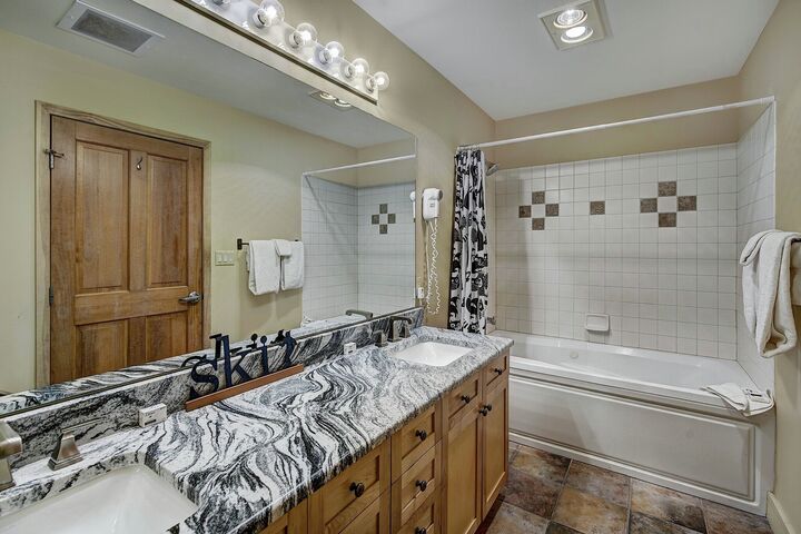 3 Bdrm - Master Ensuite Bathroom