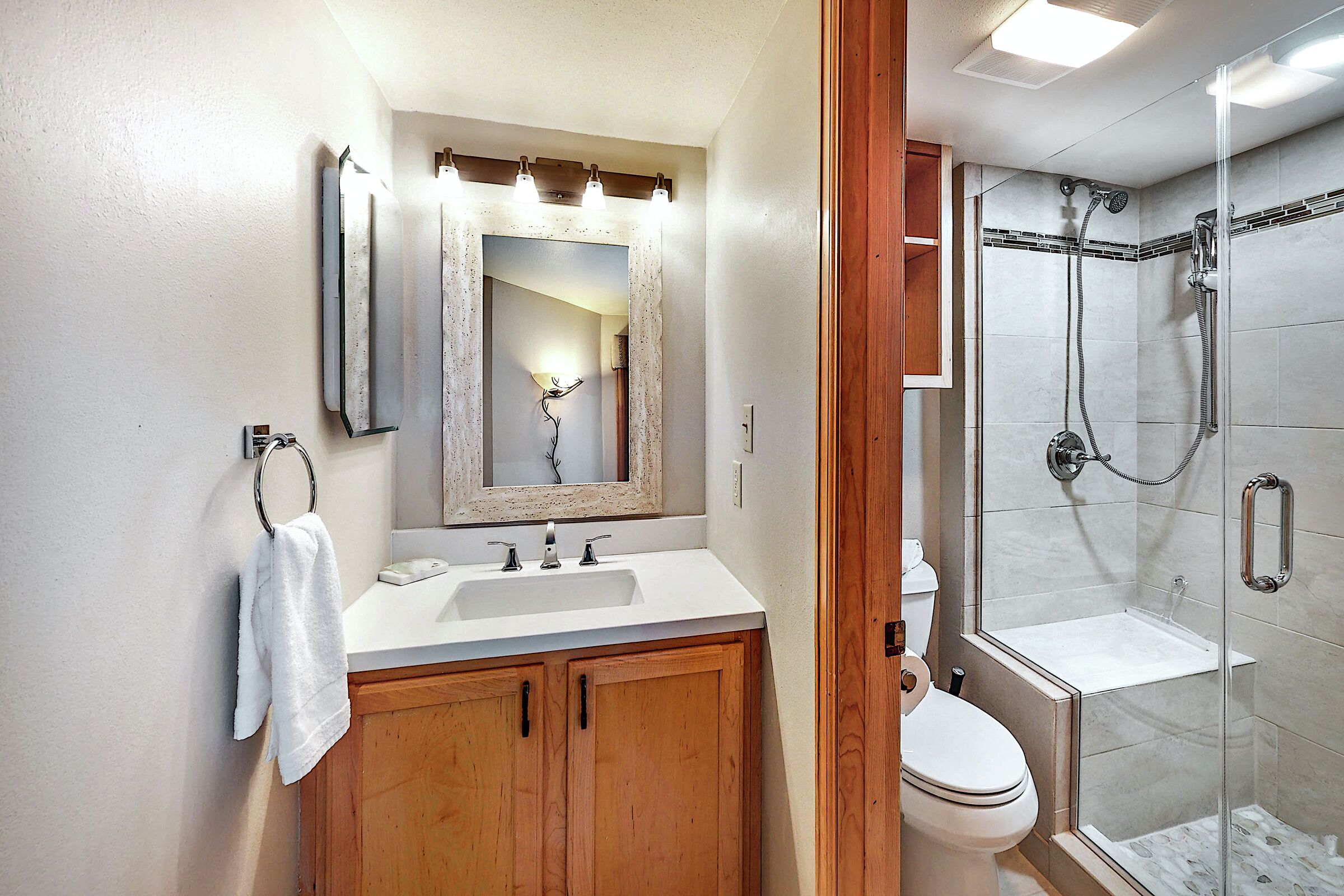 #1003 - Bathroom
