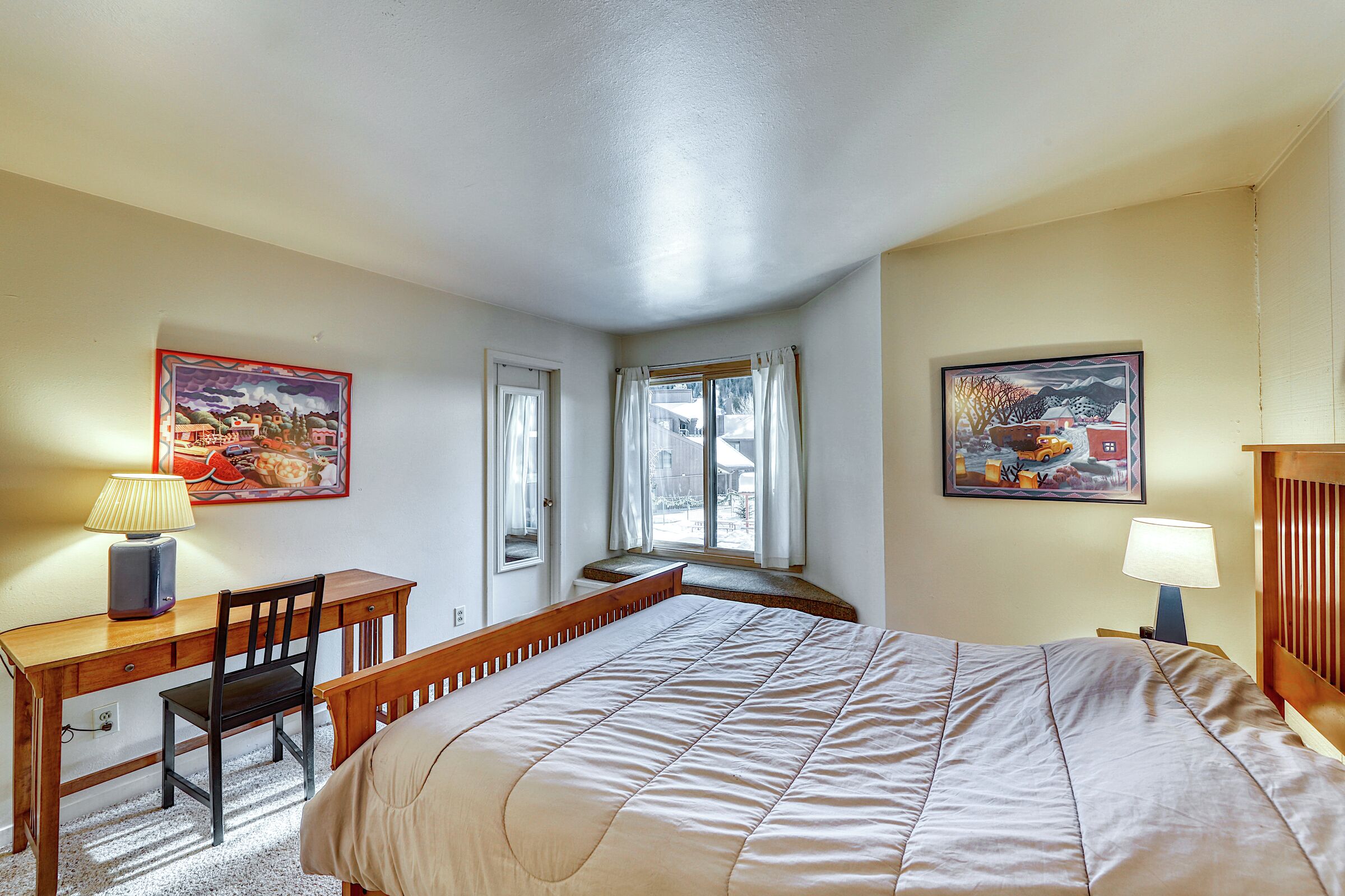 Bedroom