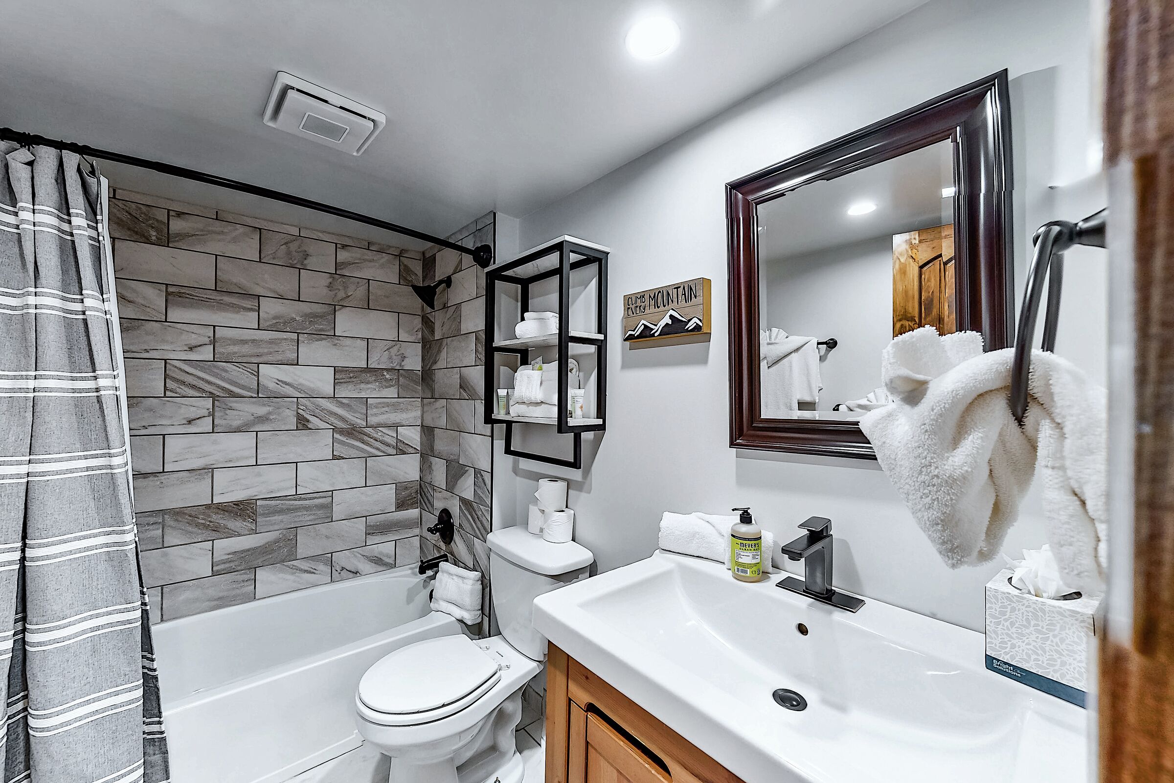#1030 - Bathroom
