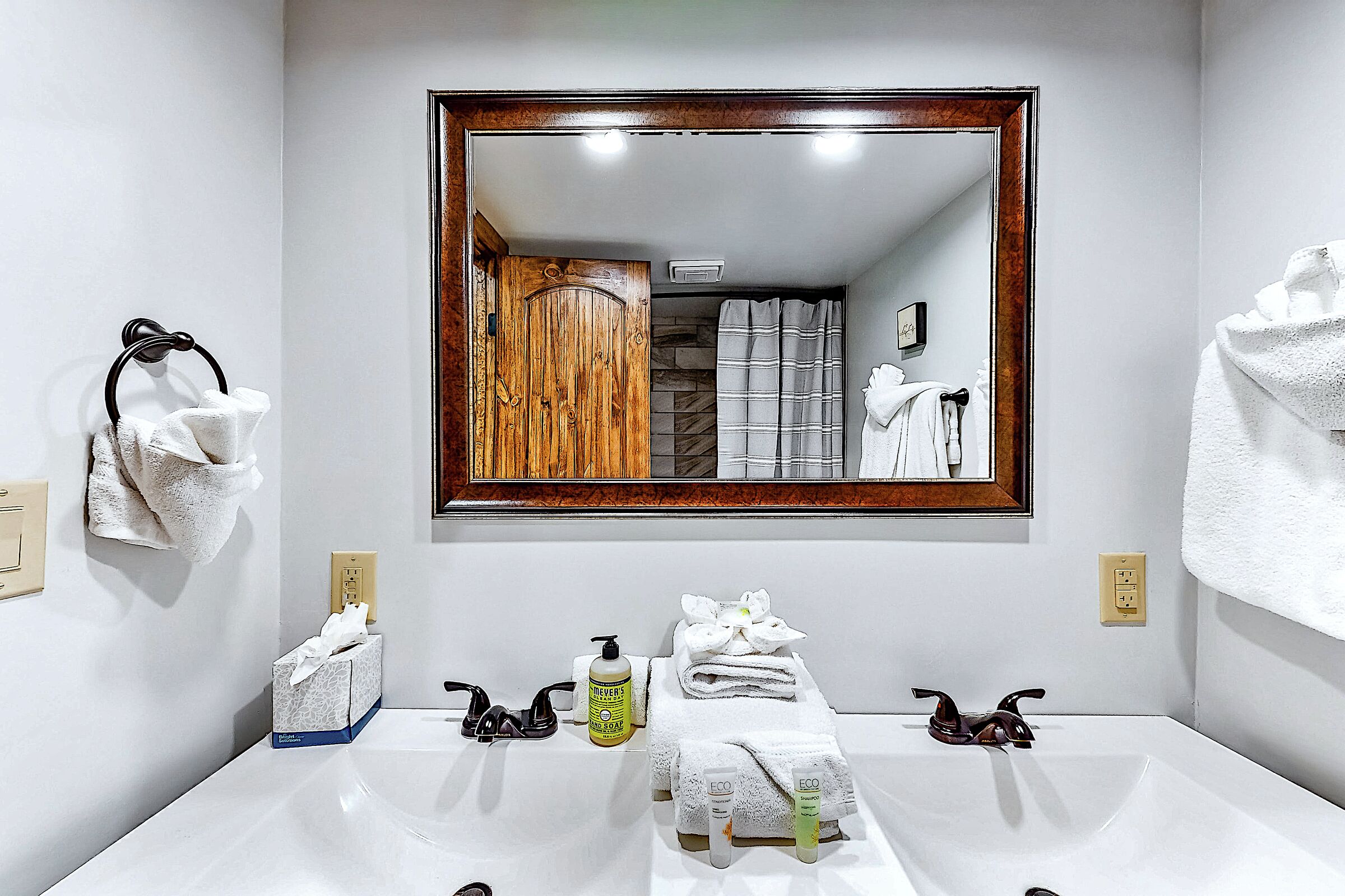 #1030 - Bathroom