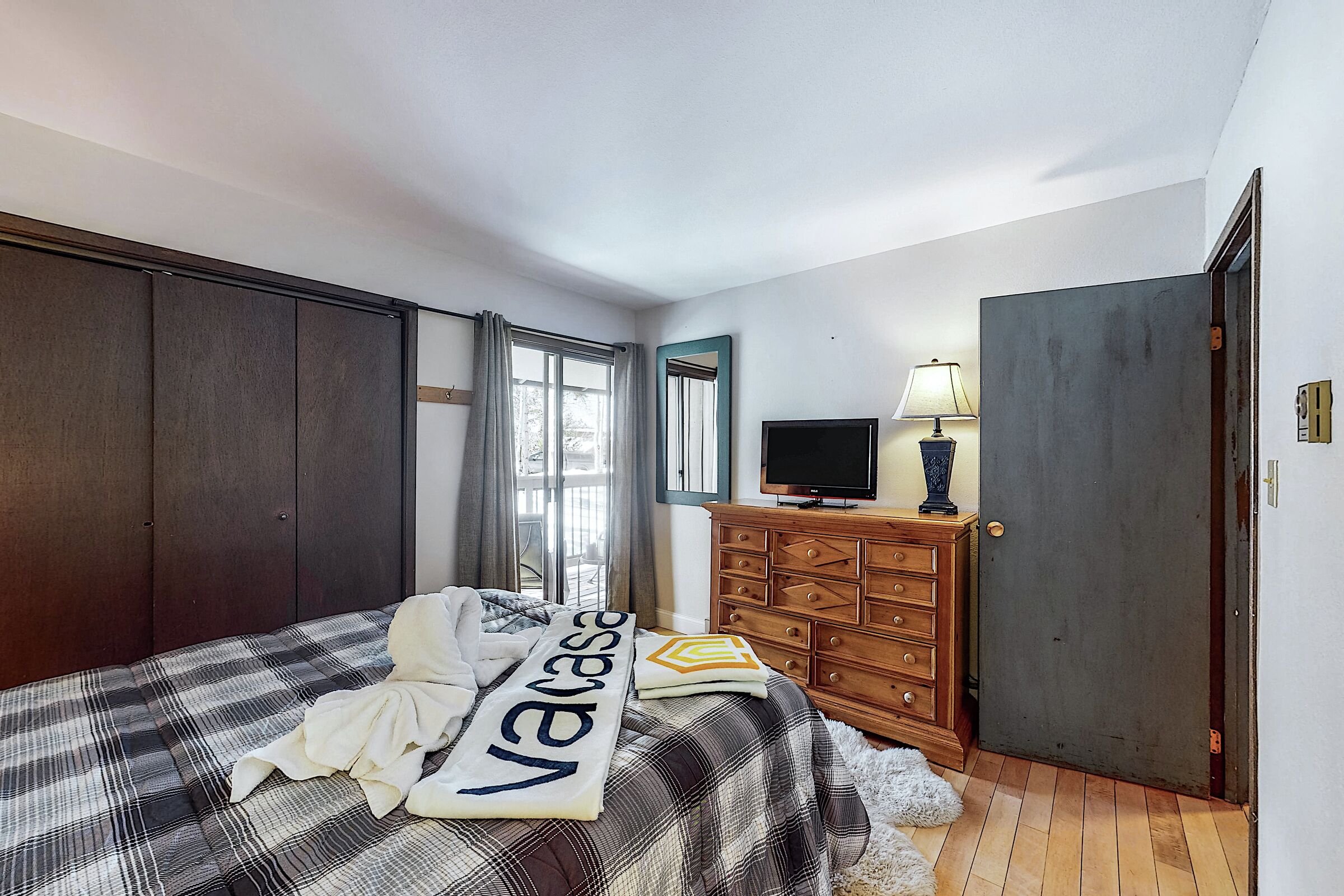 #1096 - Bedroom