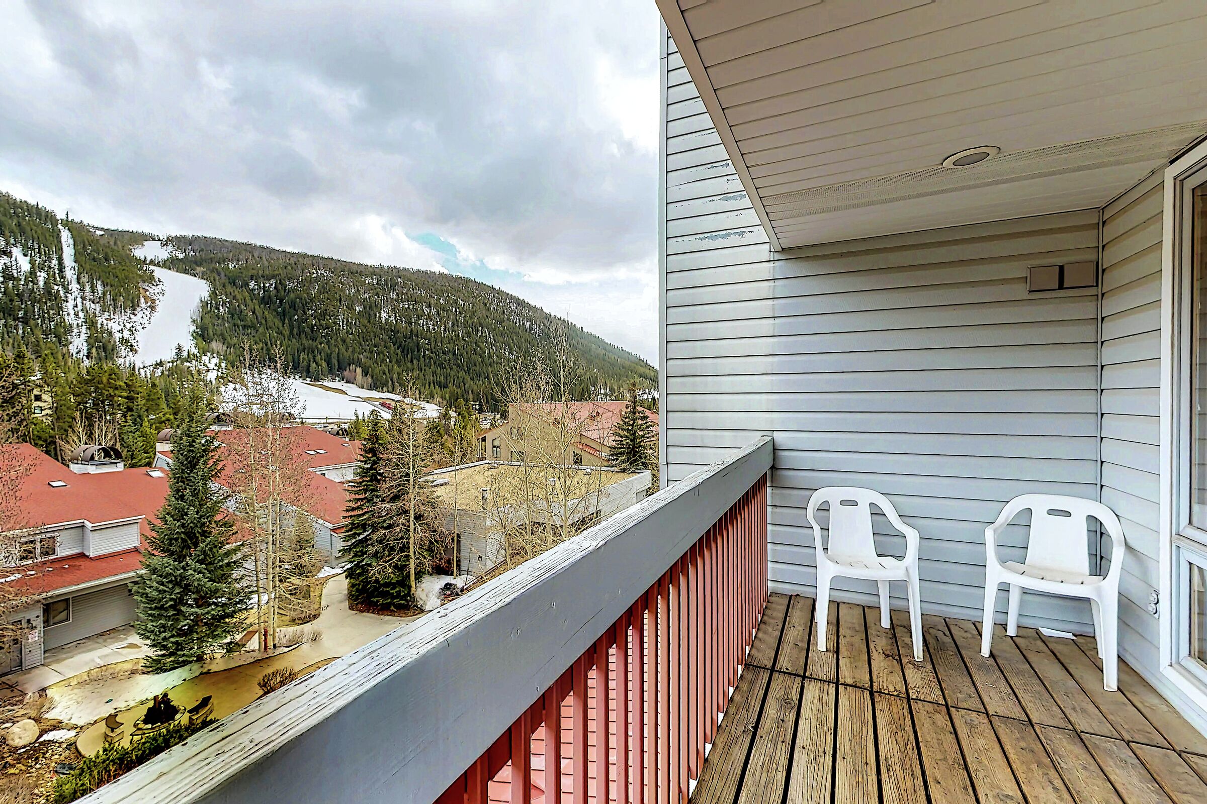 #301 - Balcony