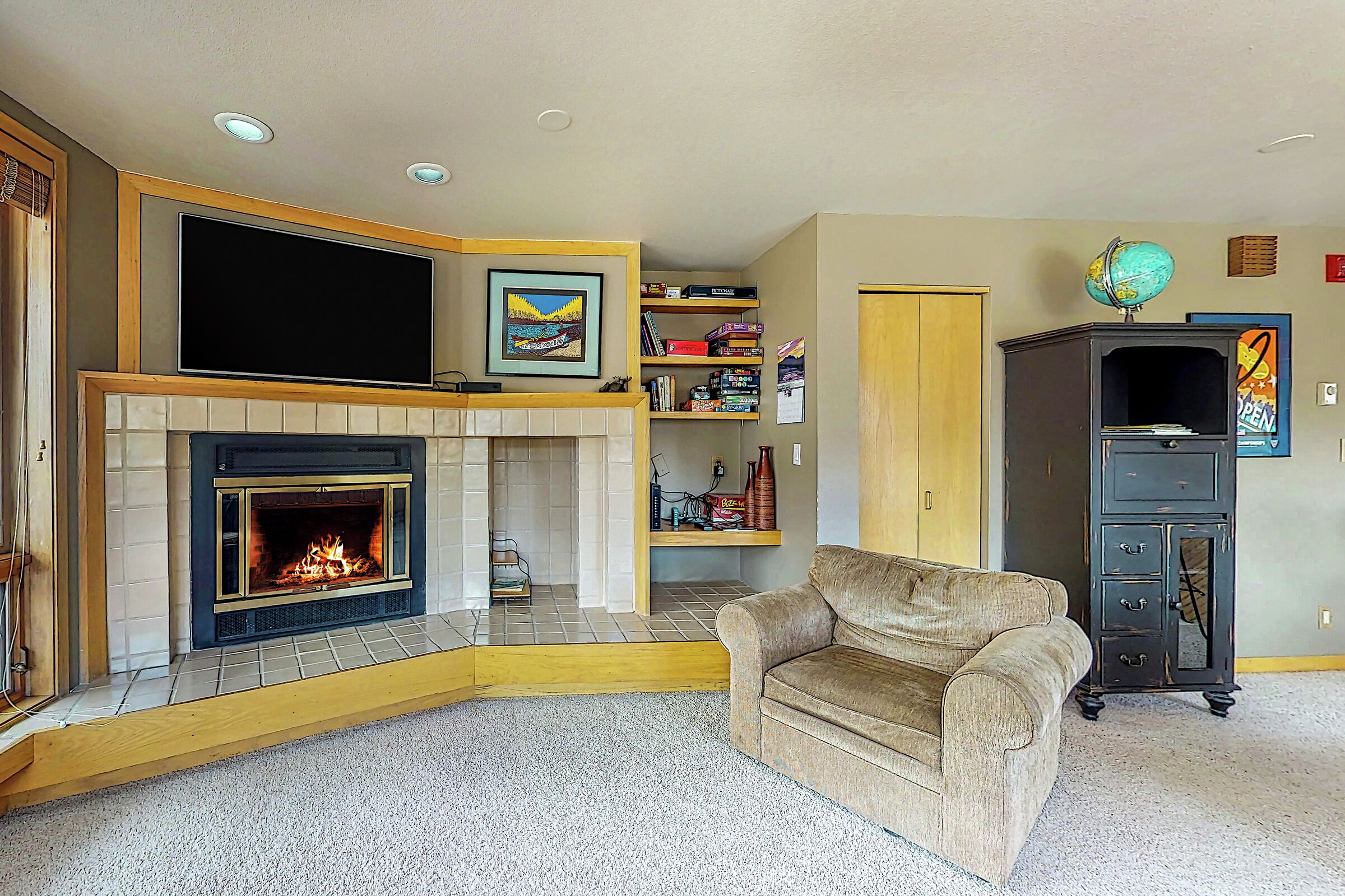 #301 - Living Room