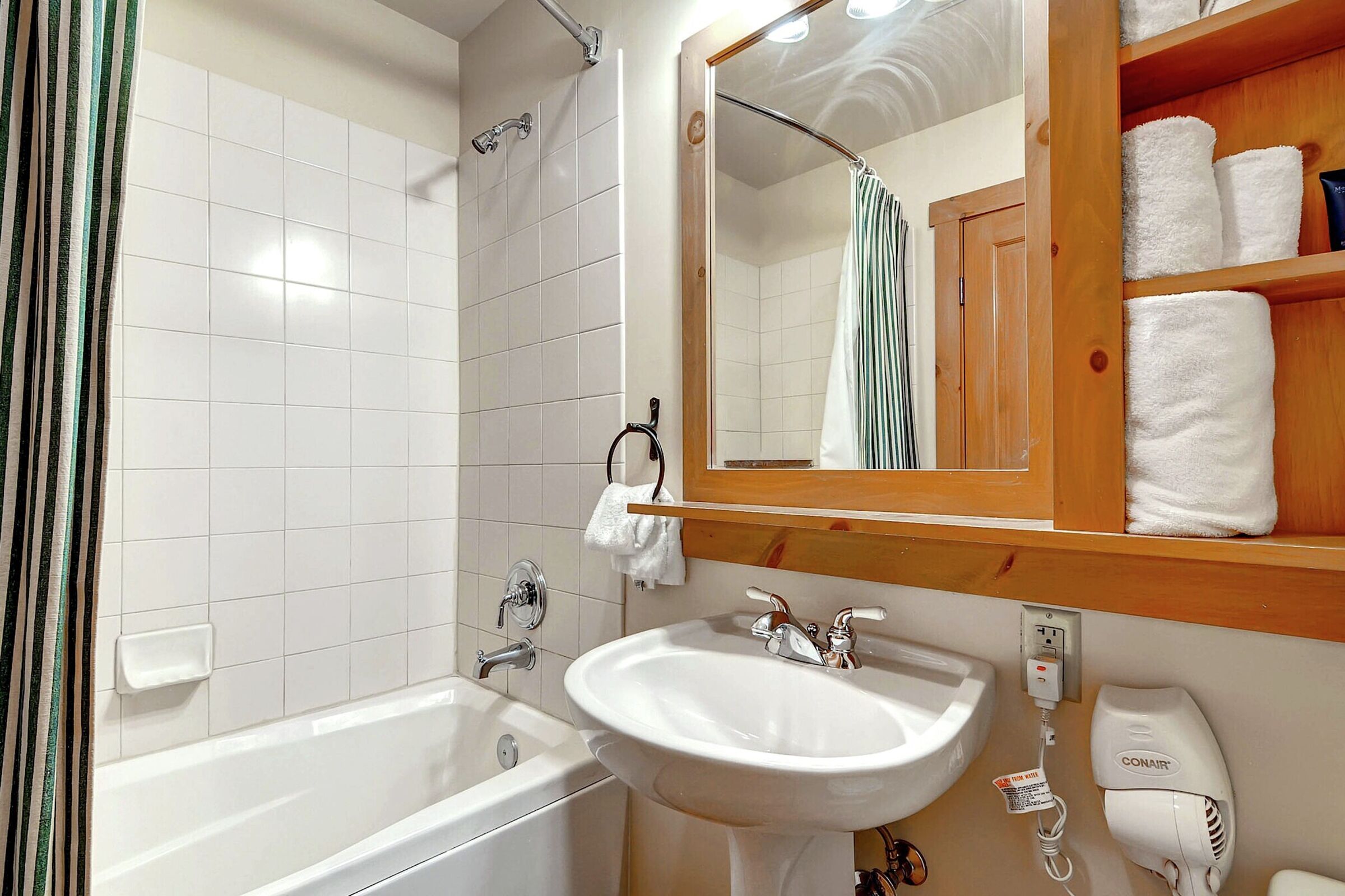 Studio Bathroom