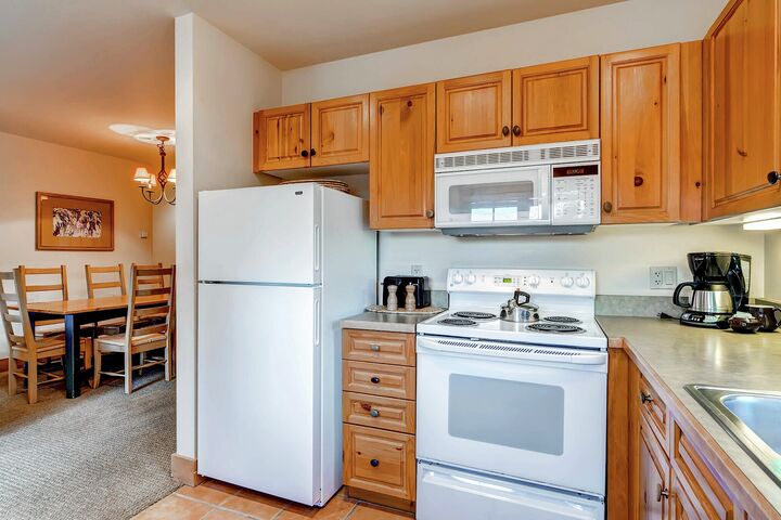 3 Bdrm - Kitchen
