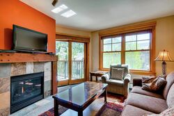 1 Bdrm - Living Area