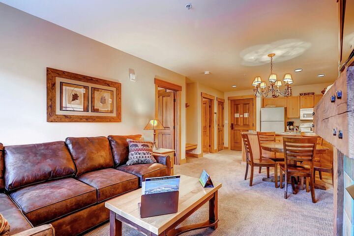 2 Bdrm + Murphy - Living Area