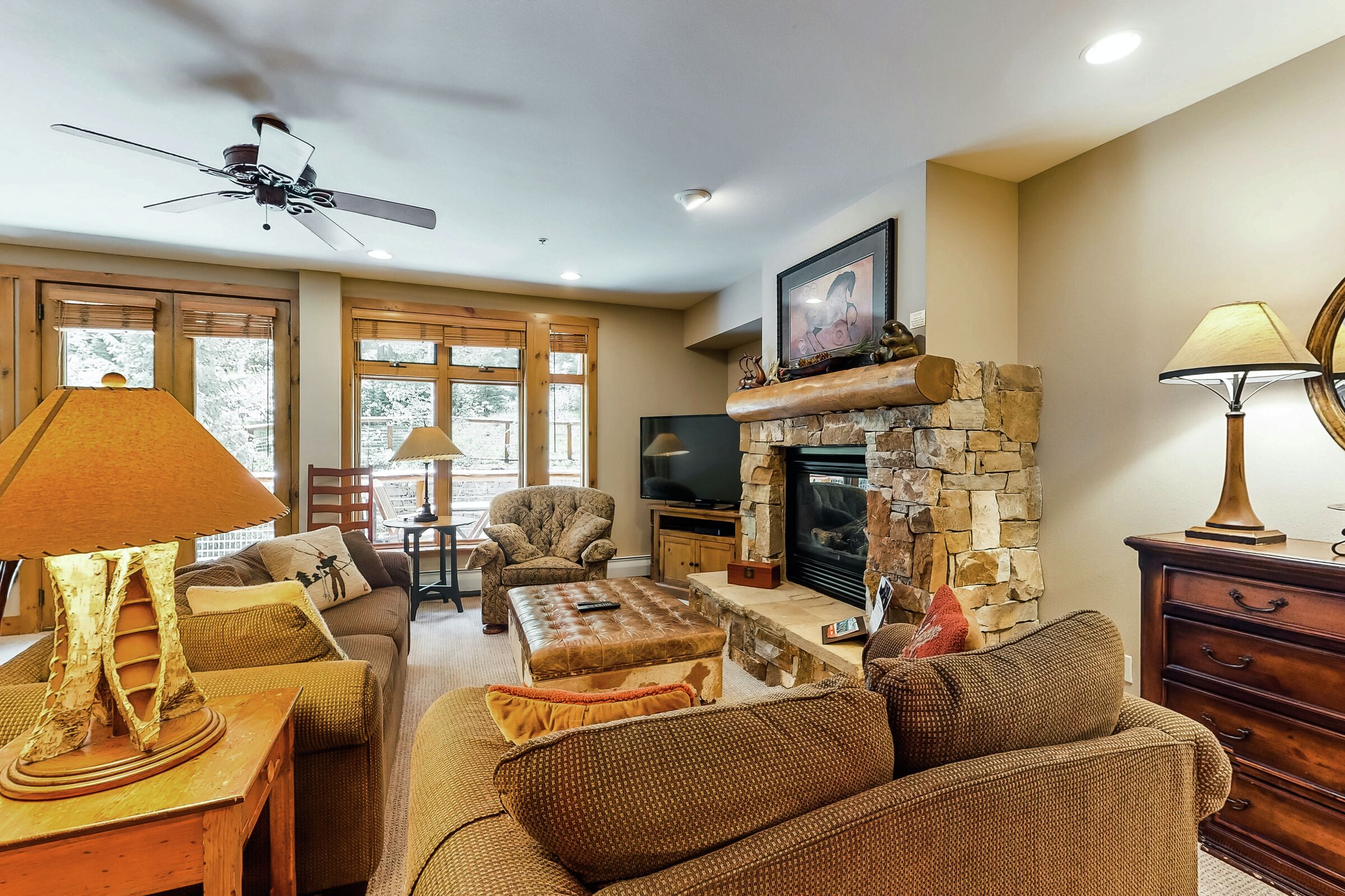 #3064 - Ski View - Living Room