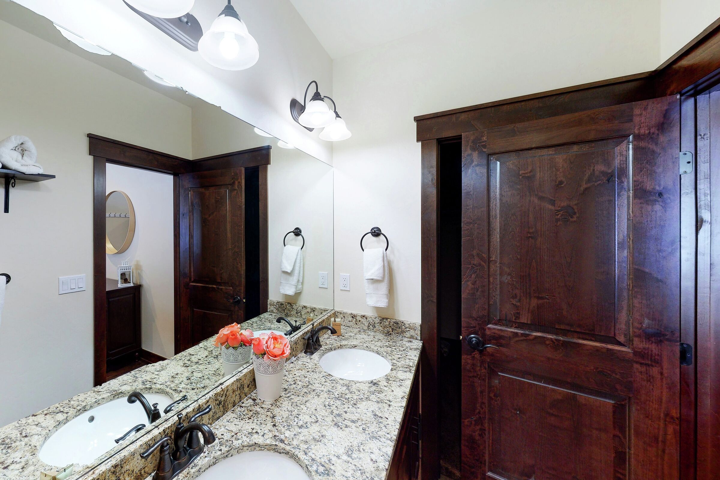 #746 - Ensuite Bathroom