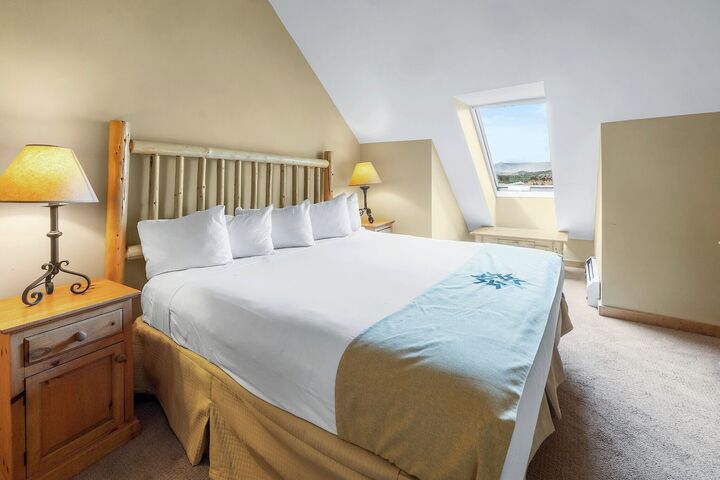 2 Bdrm + Murphy - Master Bedroom