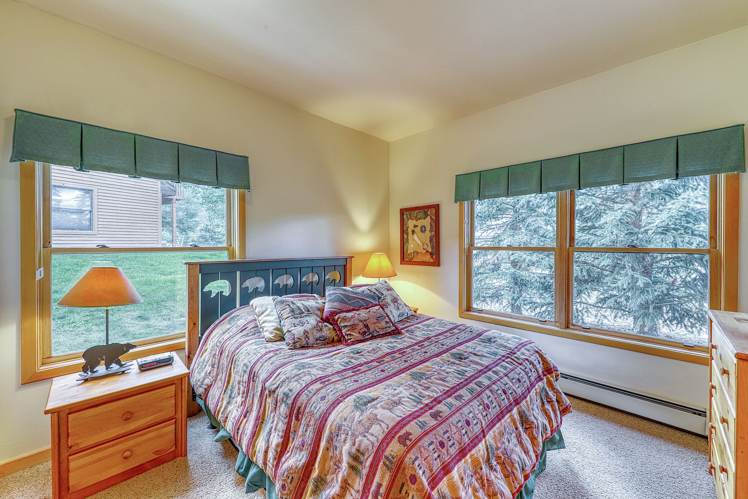 #05 - Bedroom