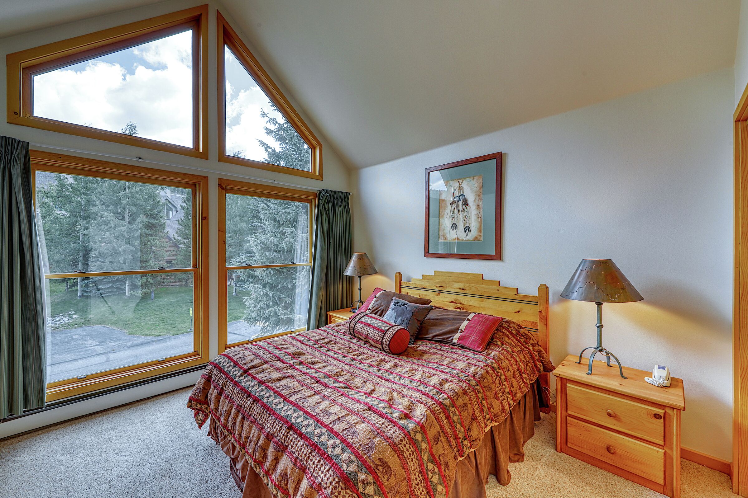 #05 - Bedroom
