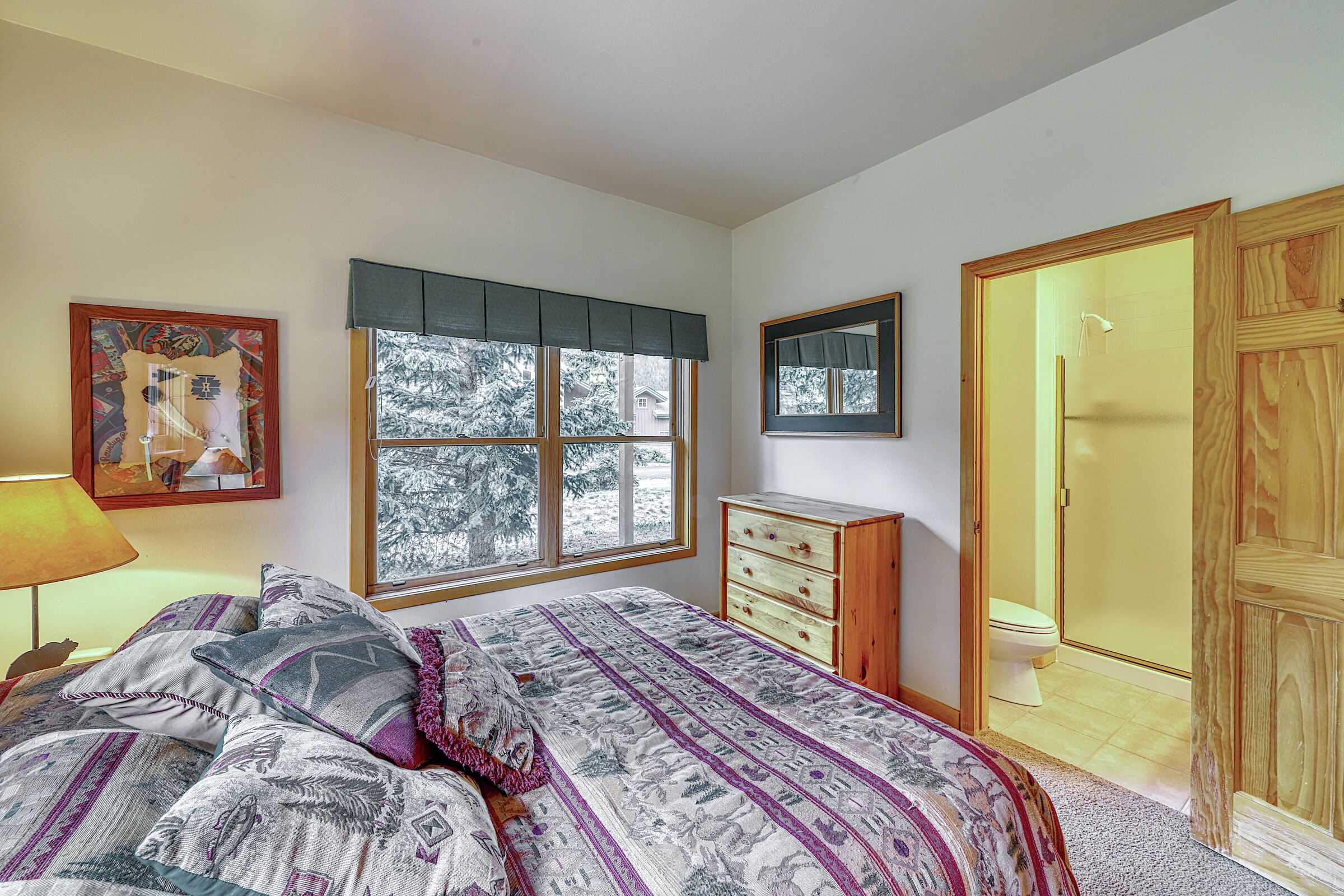 #05 - Bedroom