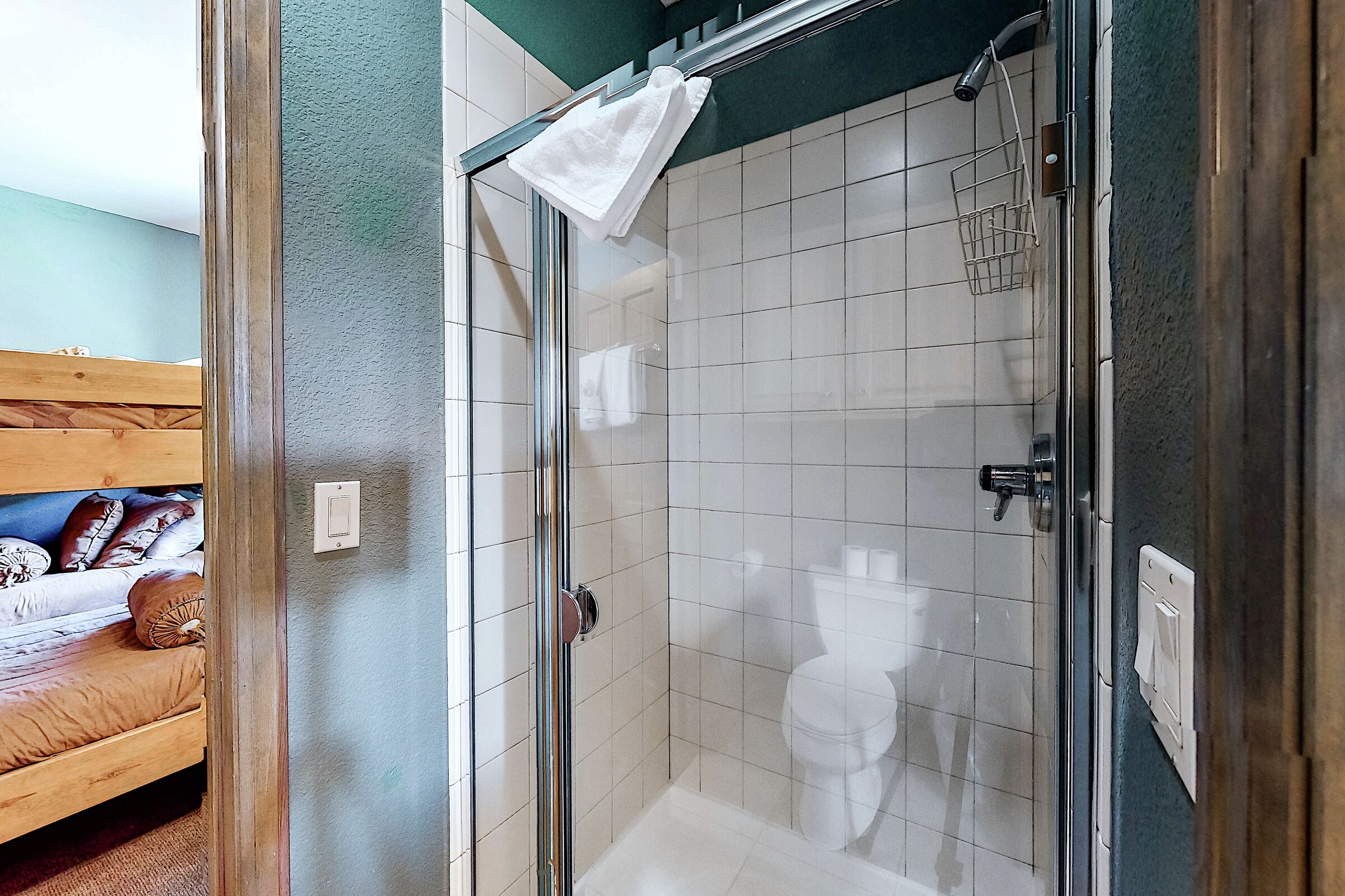 5 Bdrm HT - Bathroom