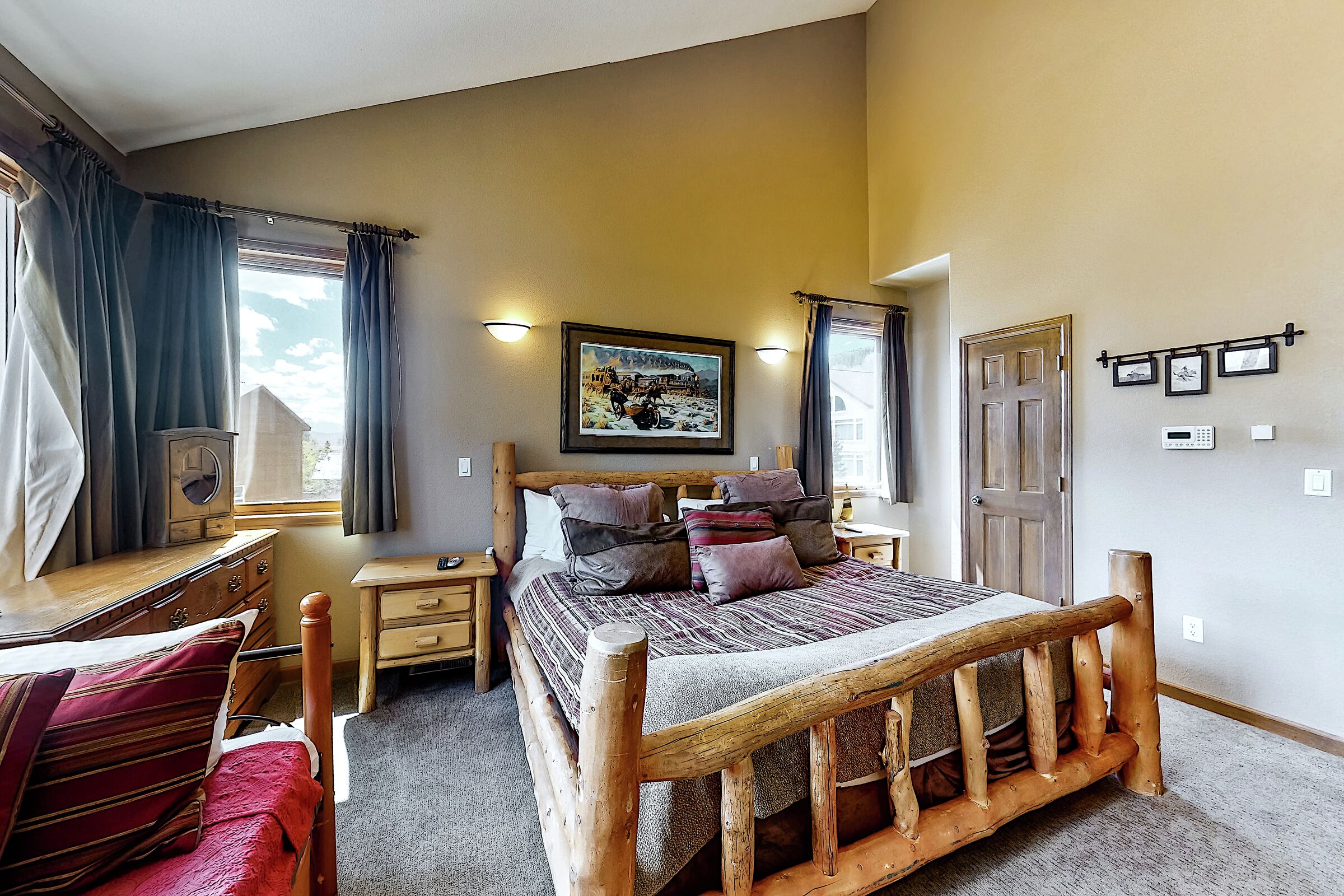 5 Bdrm HT - Bedroom