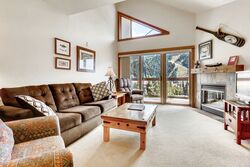 #414 - Living Room