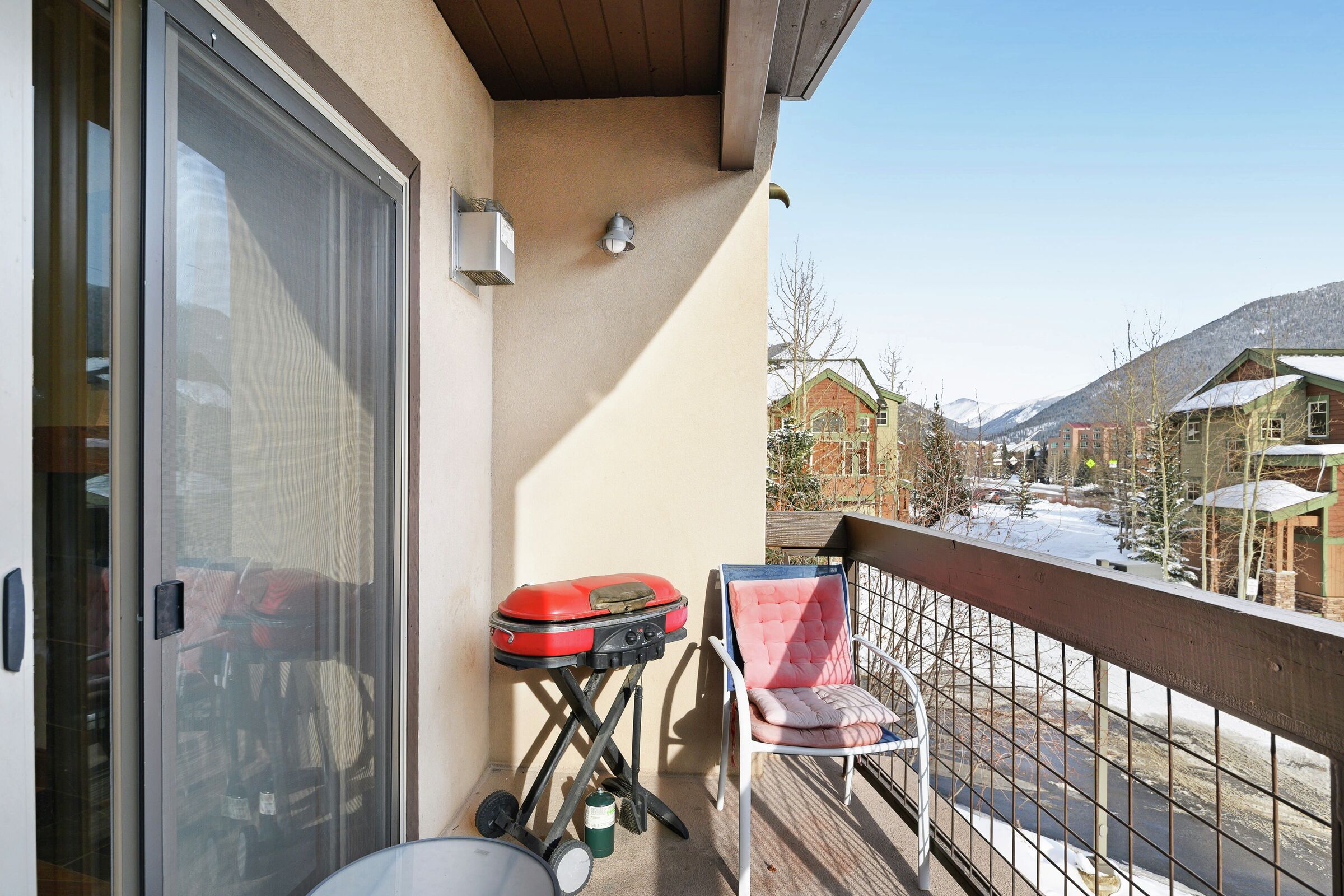 Balcony with BBQ