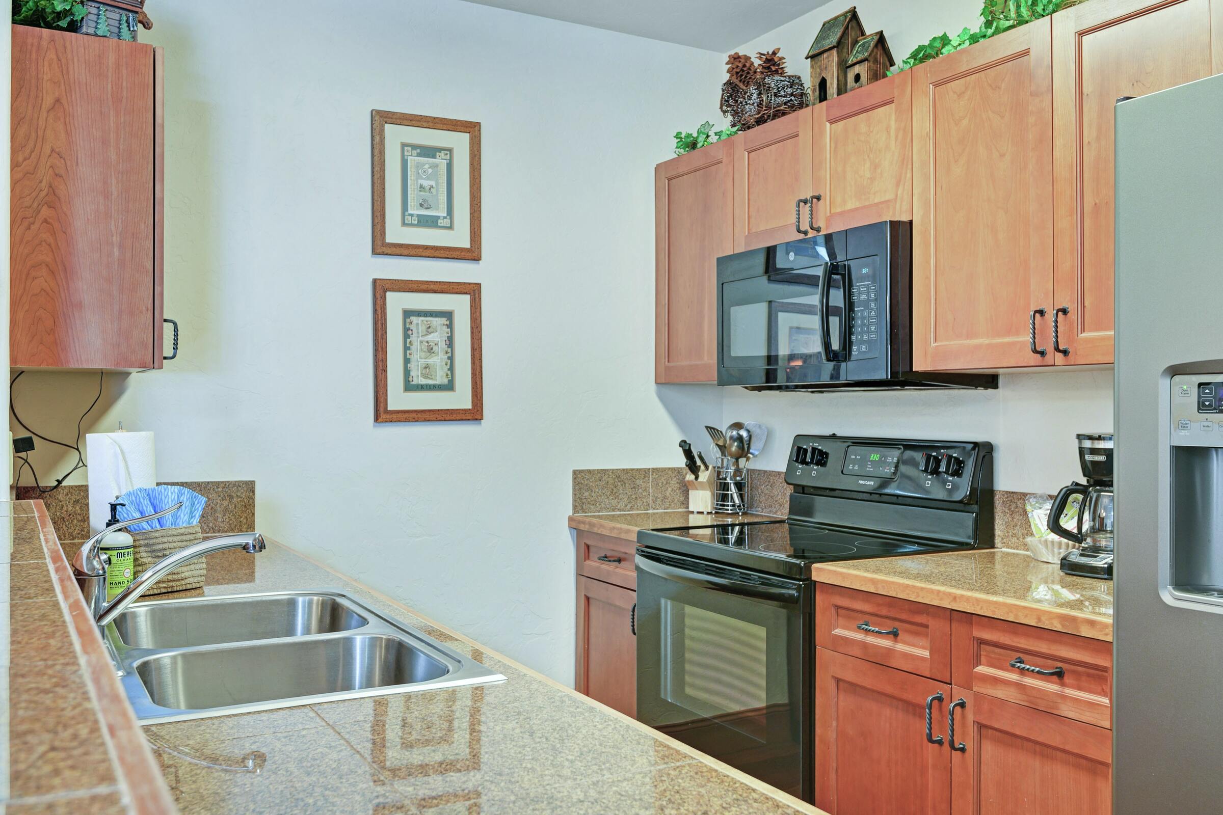 #416 - Kitchen