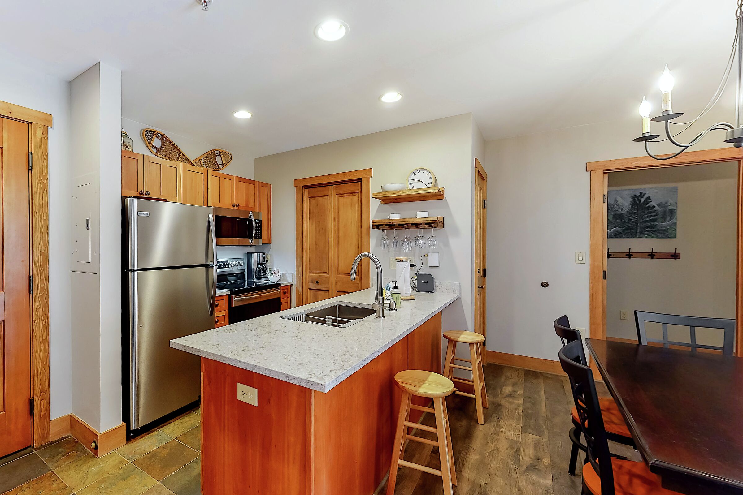 Kitchen & Dining Room
