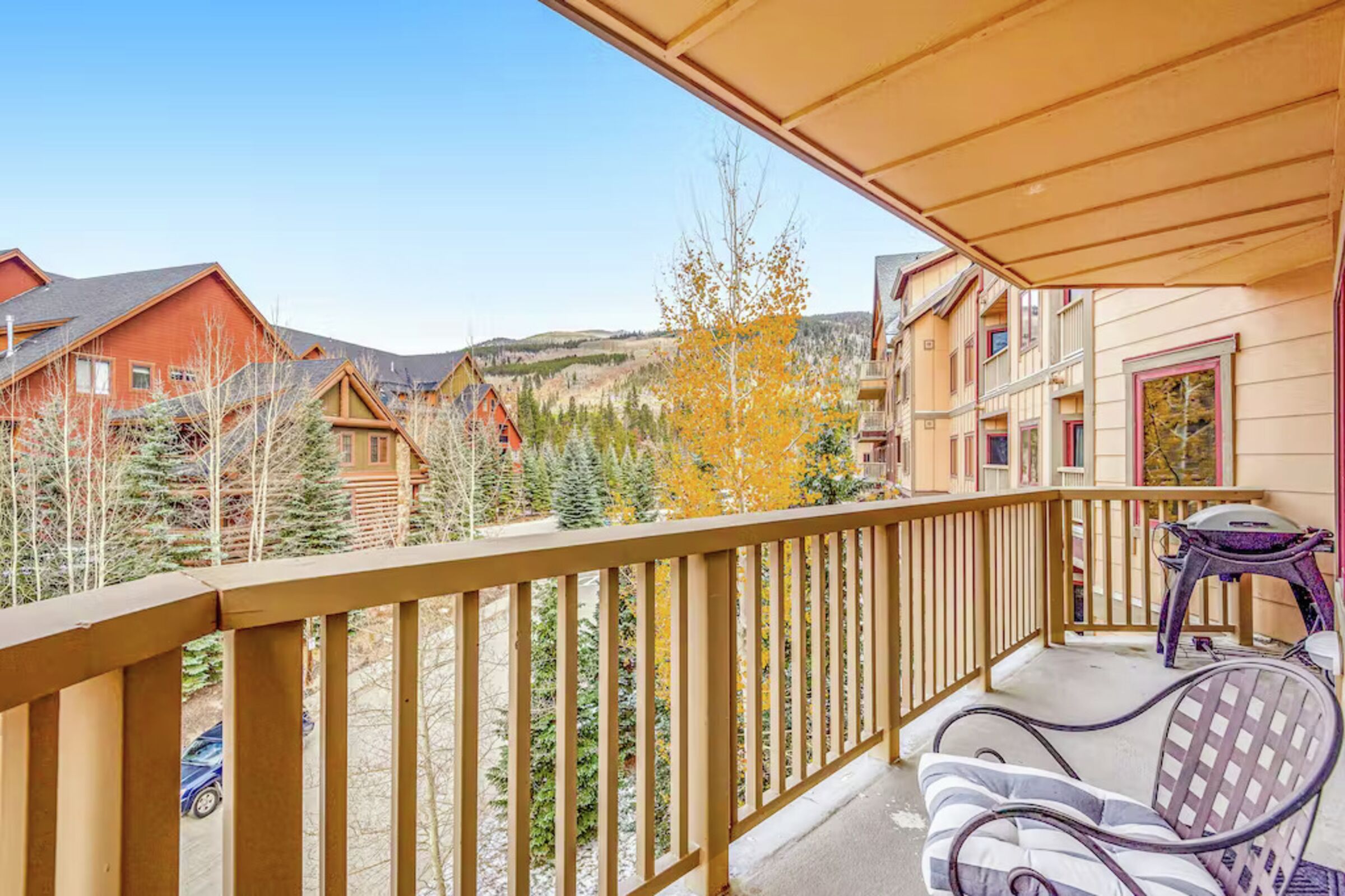Balcony with BBQ