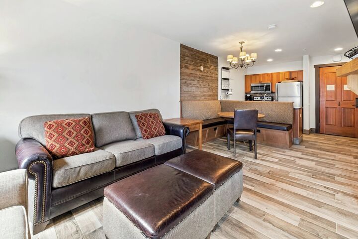 1 Bdrm - Living Area